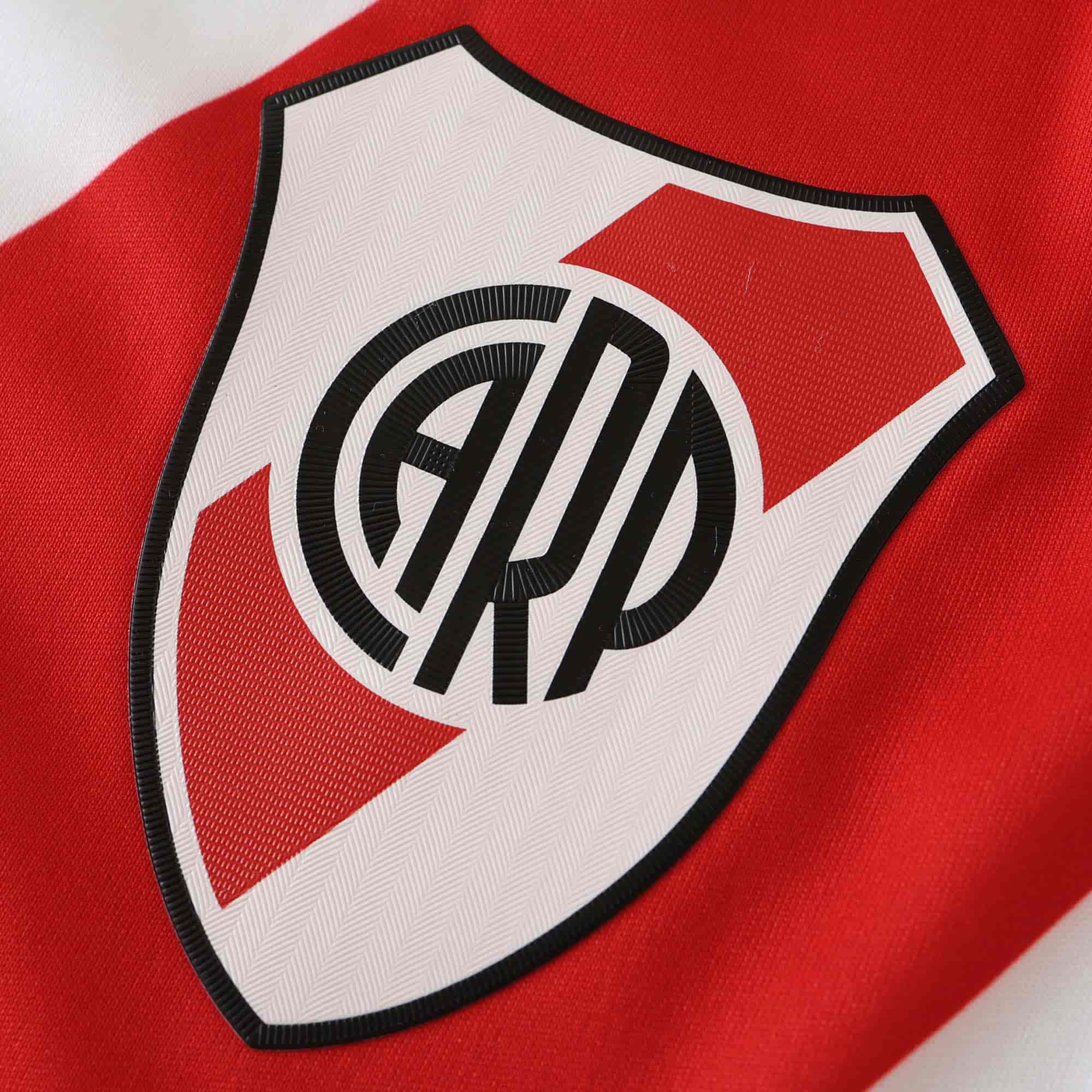 River Plate 24-25 Home