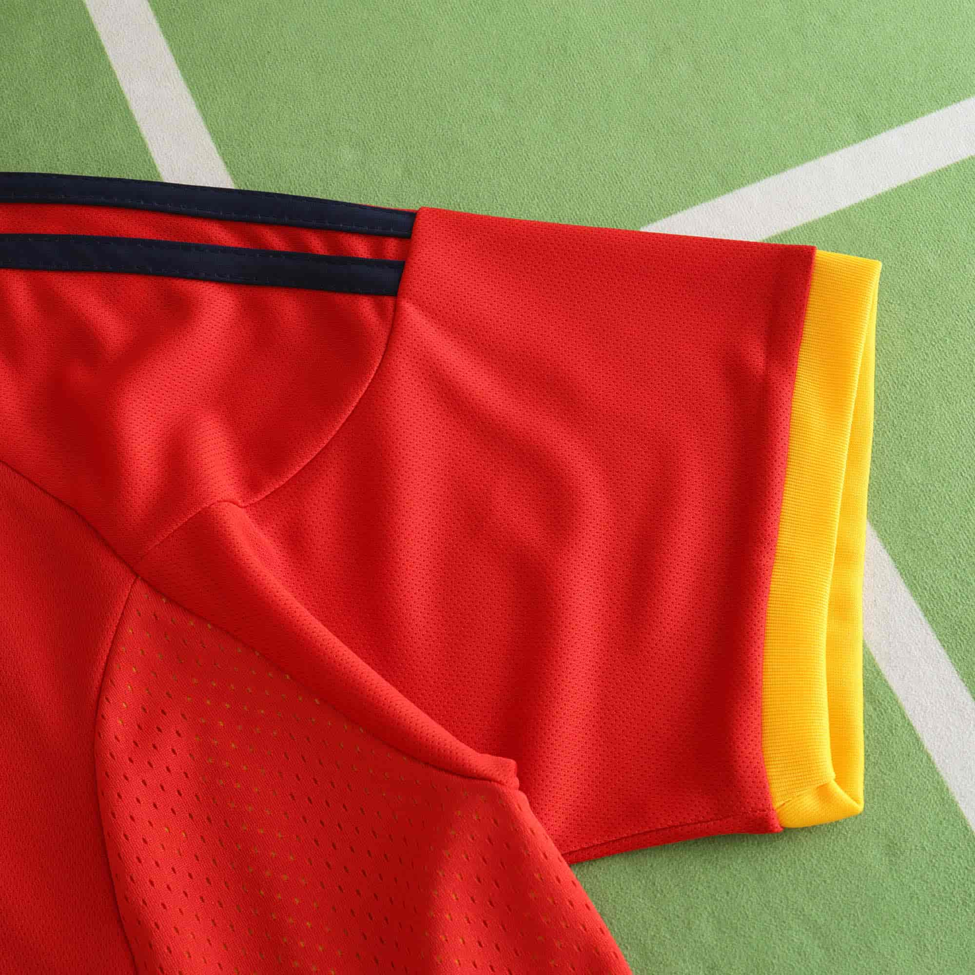 Spain 02-03 Home Retro