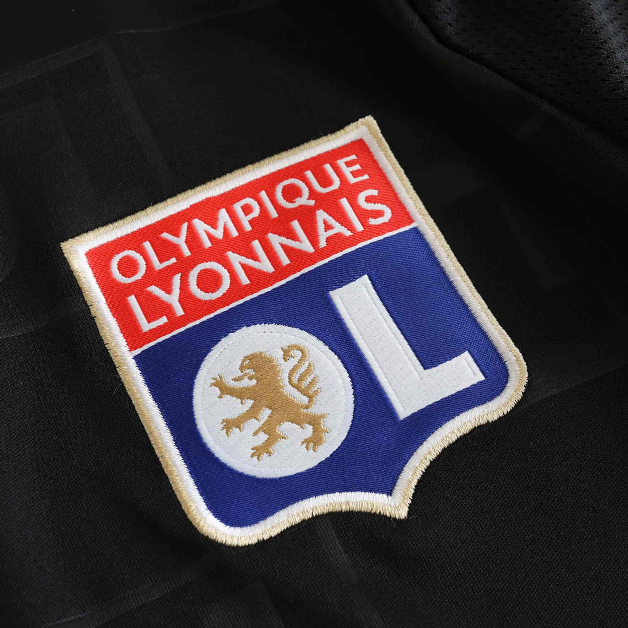 Olympique Lyonnais 24-25 Away