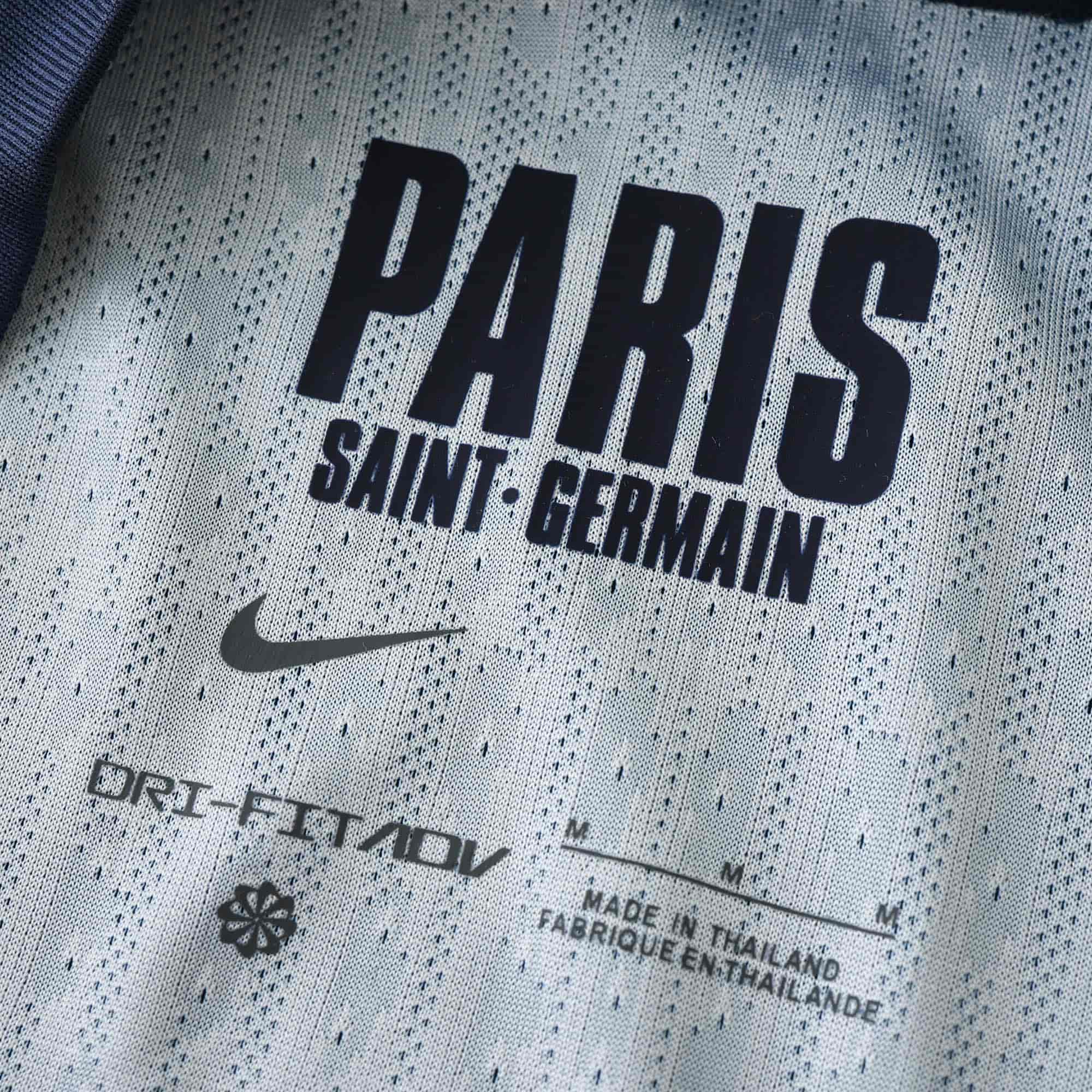 Paris Saint-Germain 24-25 Home Long Sleeved