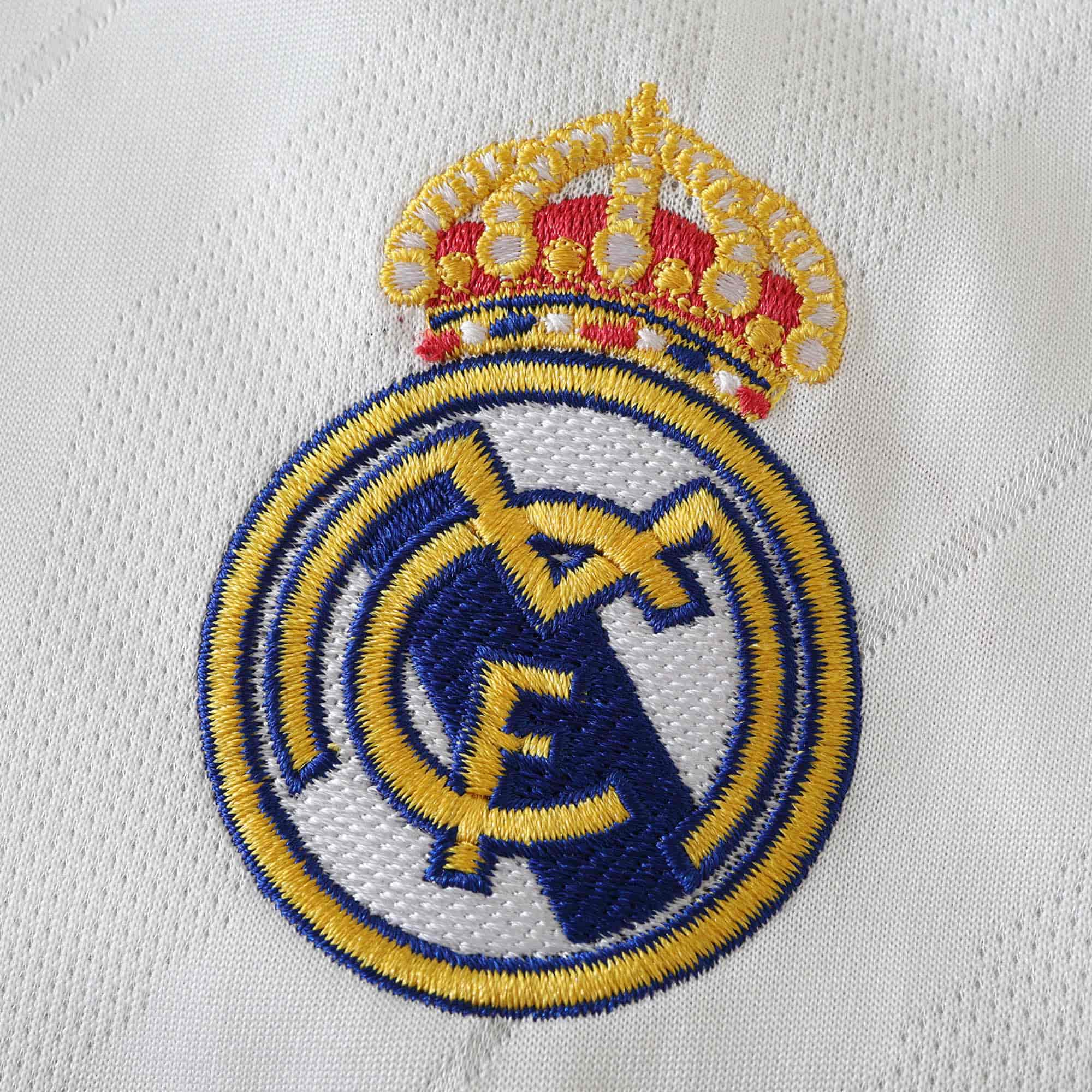 Real Madrid 17-18 Home Long Sleeved