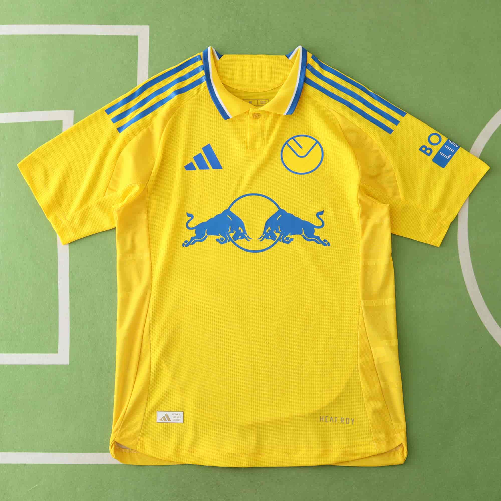 Leeds United 24-25 Away