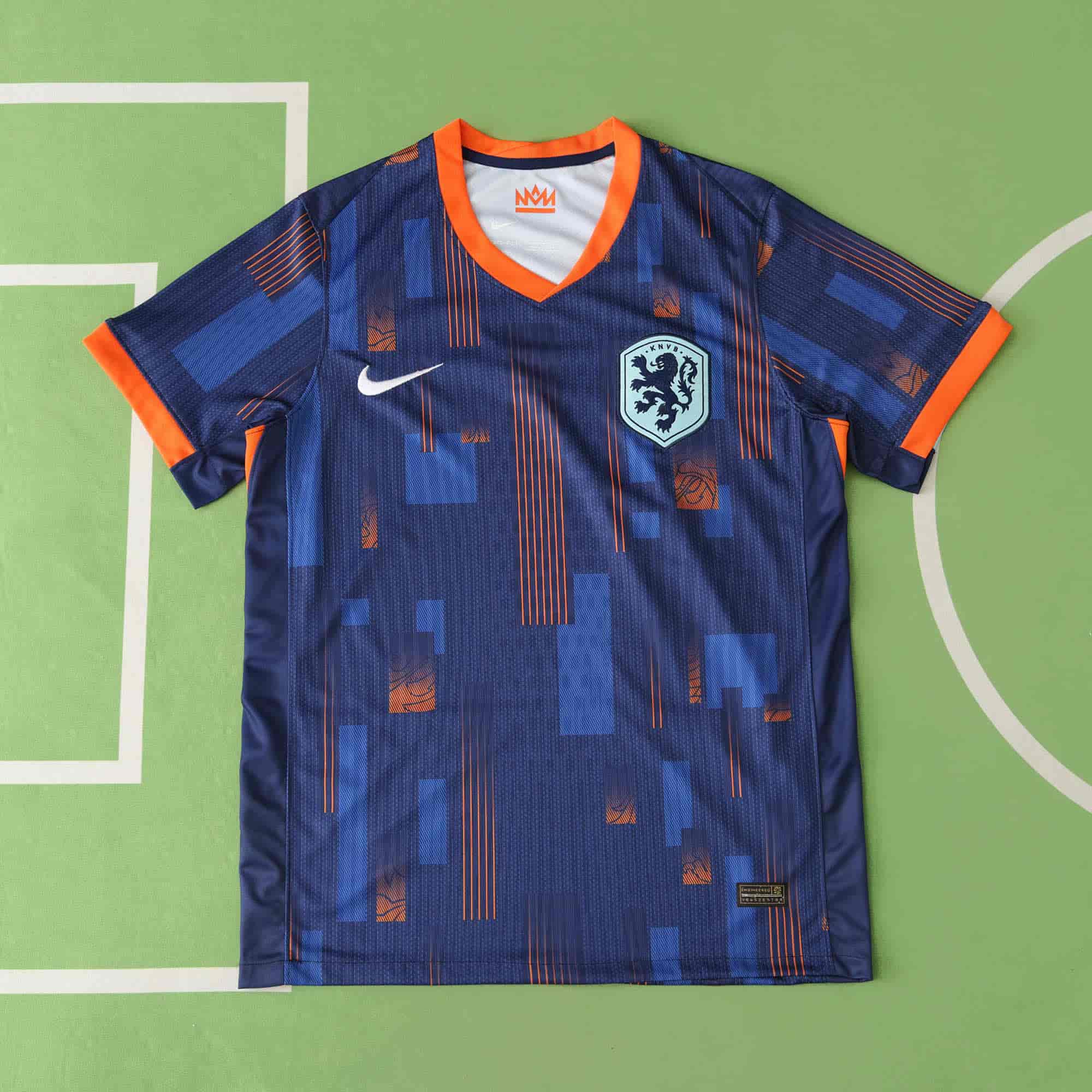 Netherlands 24-25 Away