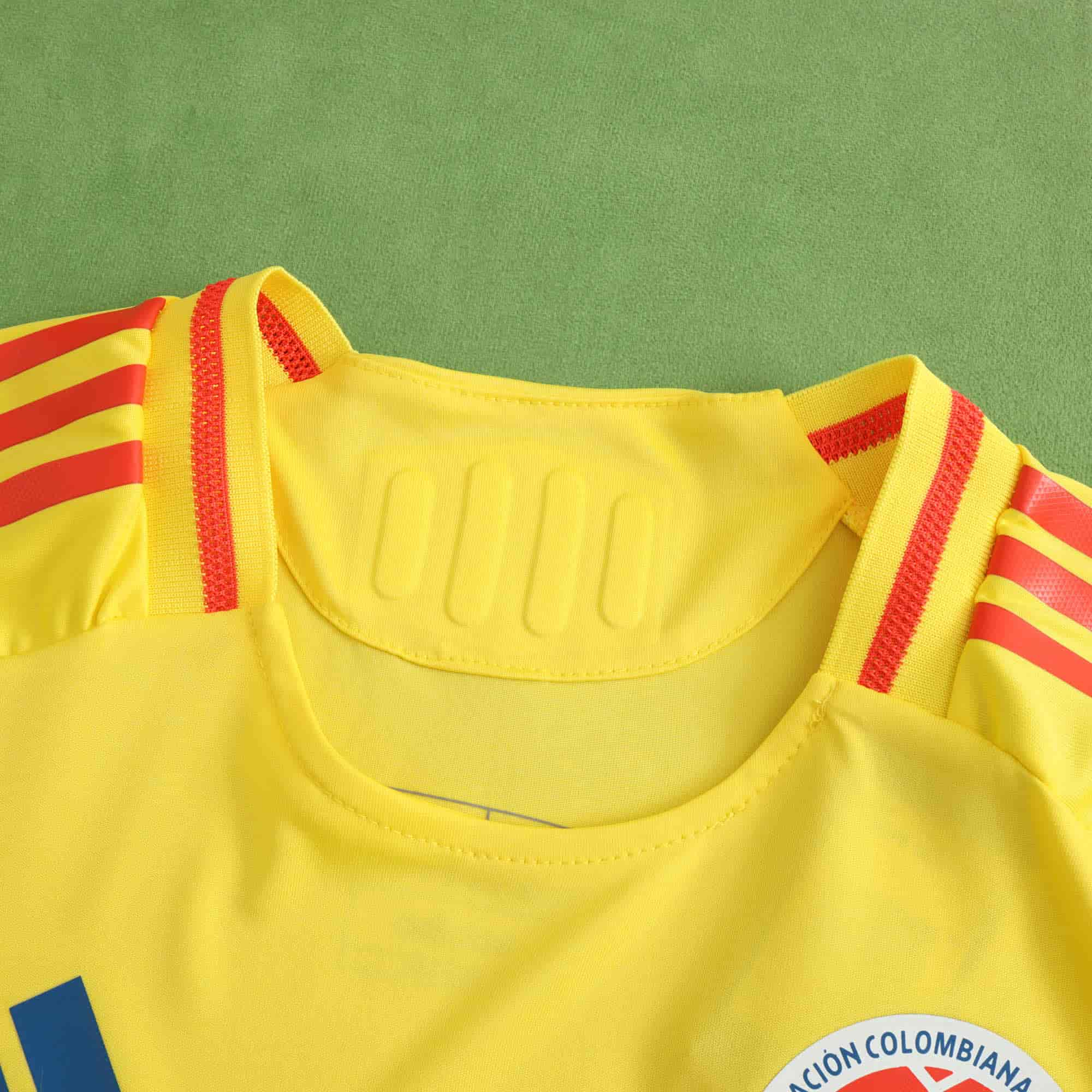 Colombia 24-25 Home