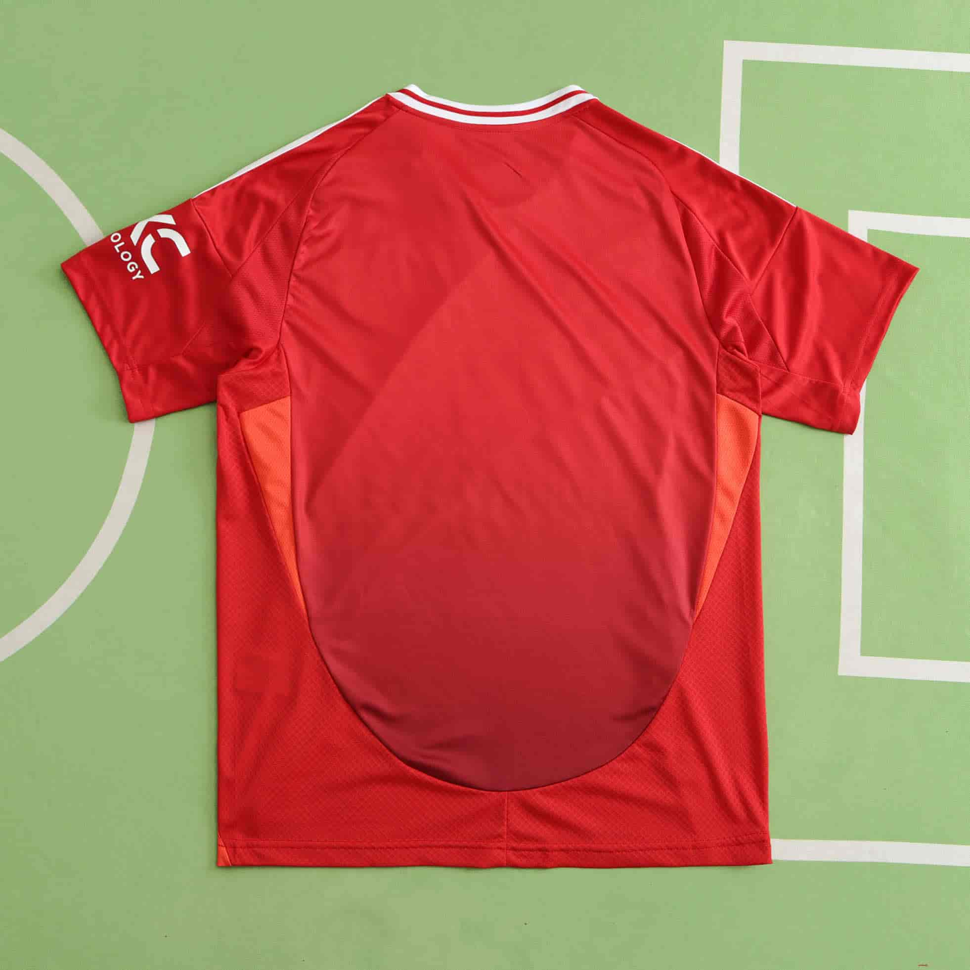 Manchester United 24-25 Home