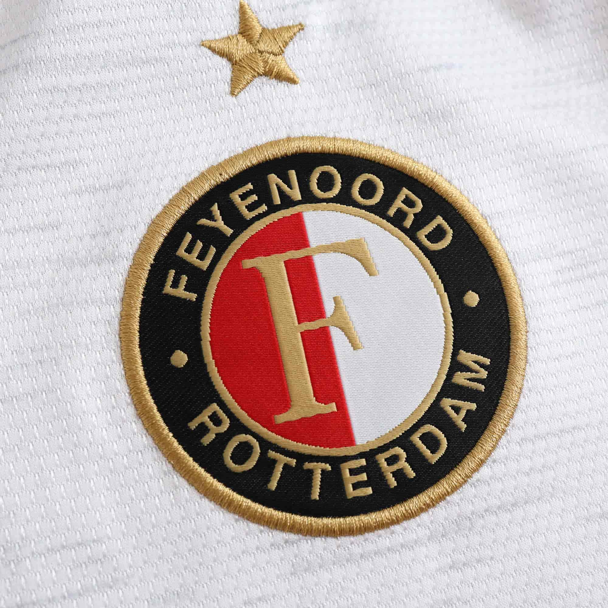 Feyenoord 24-25 Home