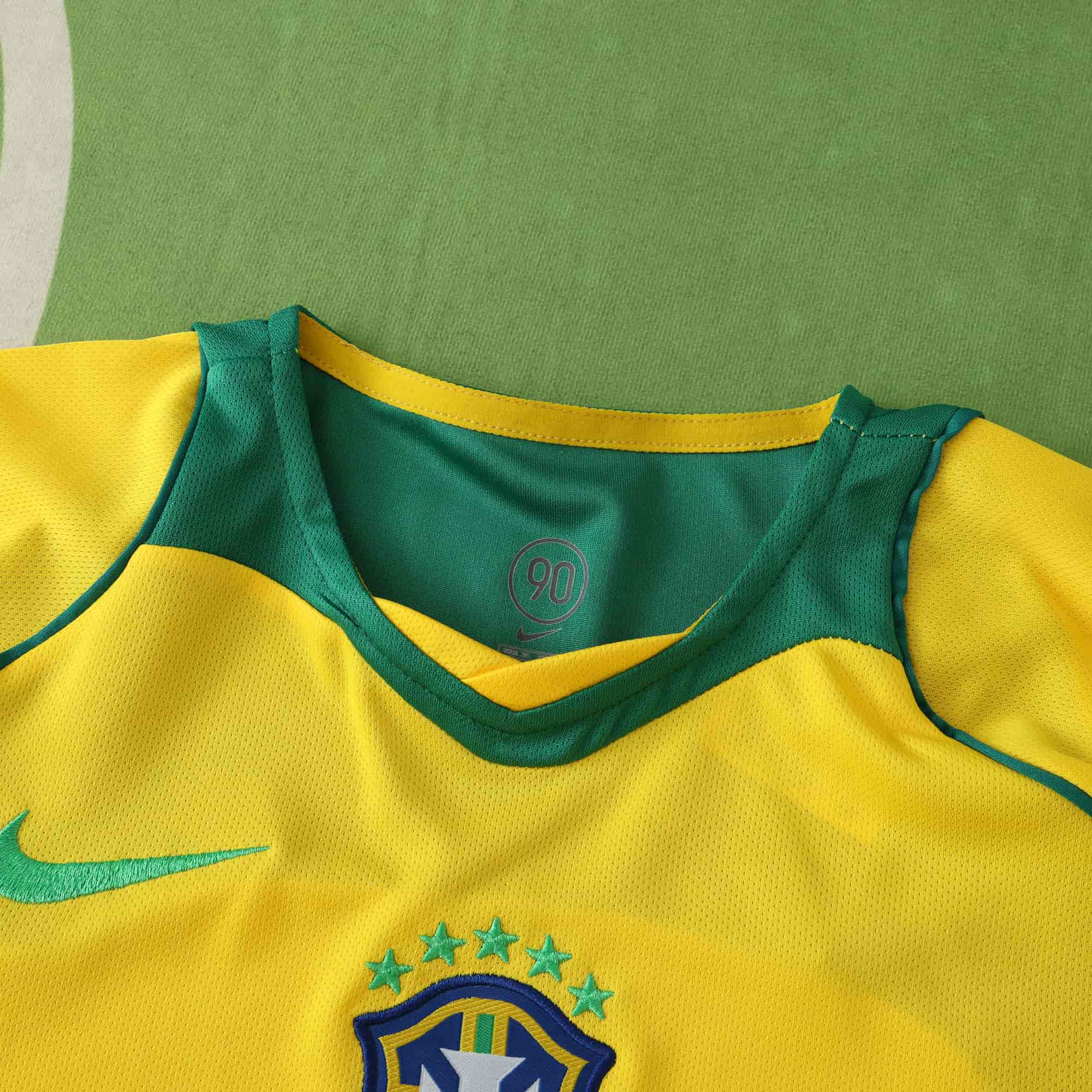 Brazil 04-05 Home Retro Kids