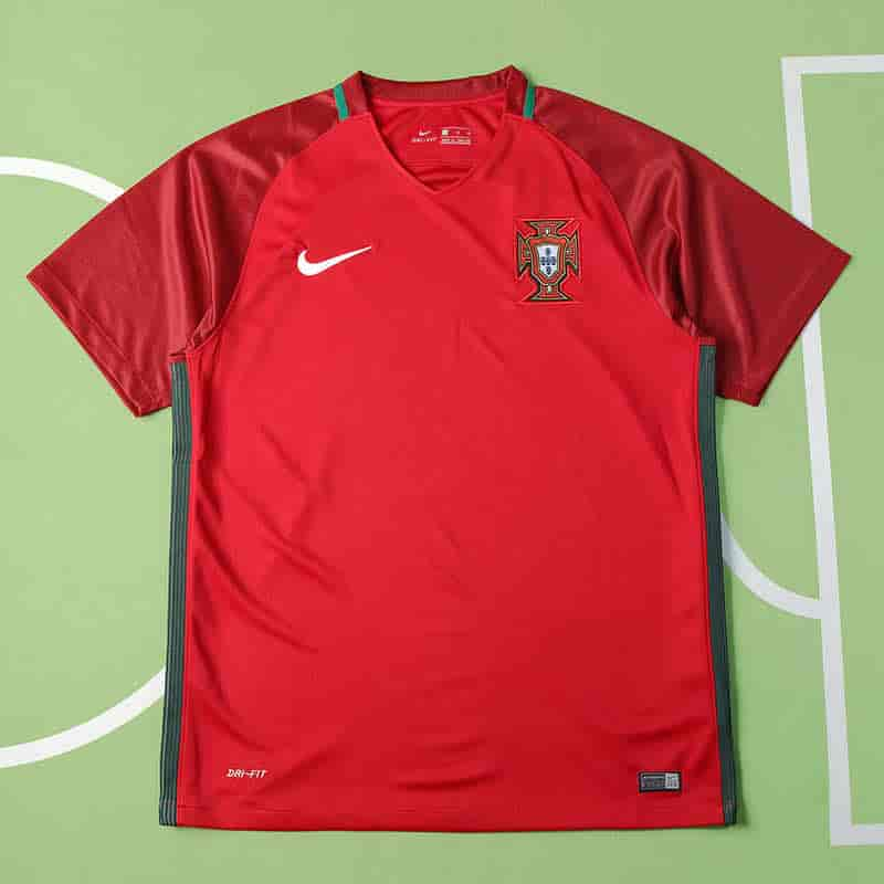 Portugal 16-17 Home Retro