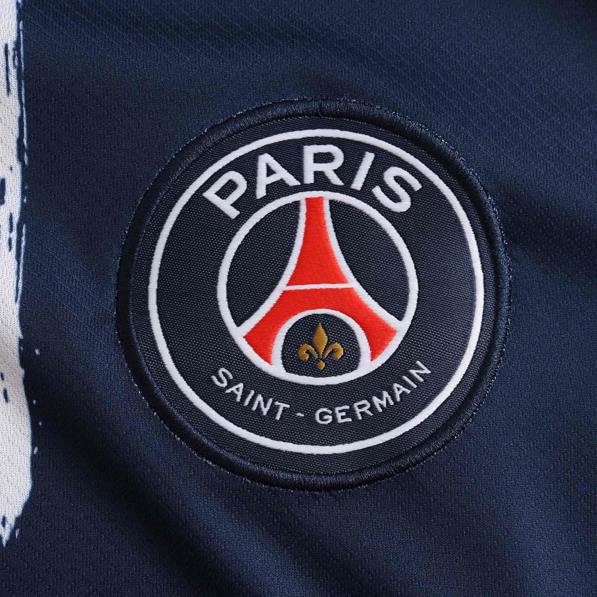 Paris Saint-Germain 24-25 Home