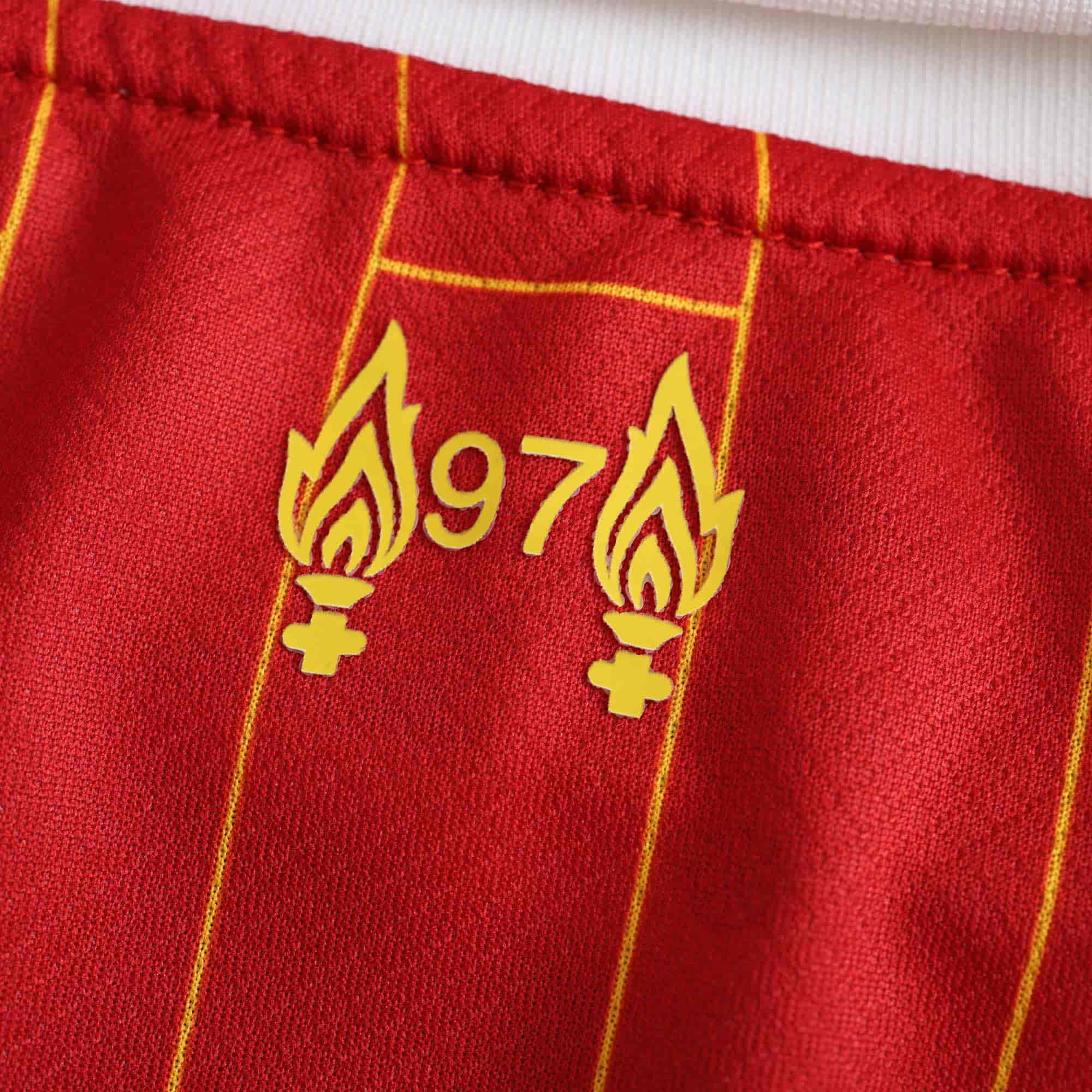 Liverpool 24-25 Home