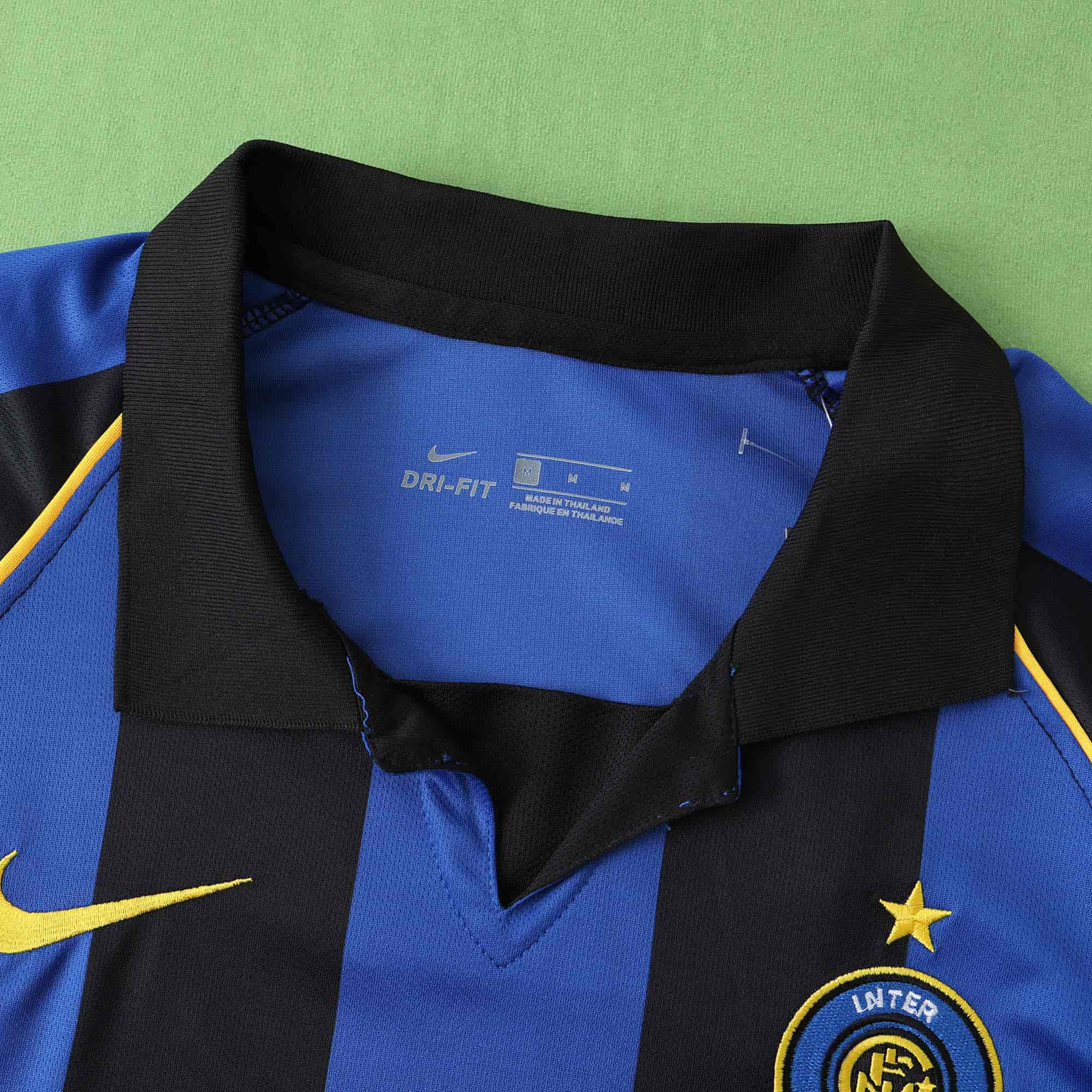 Inter Milan 01-02 Home Retro