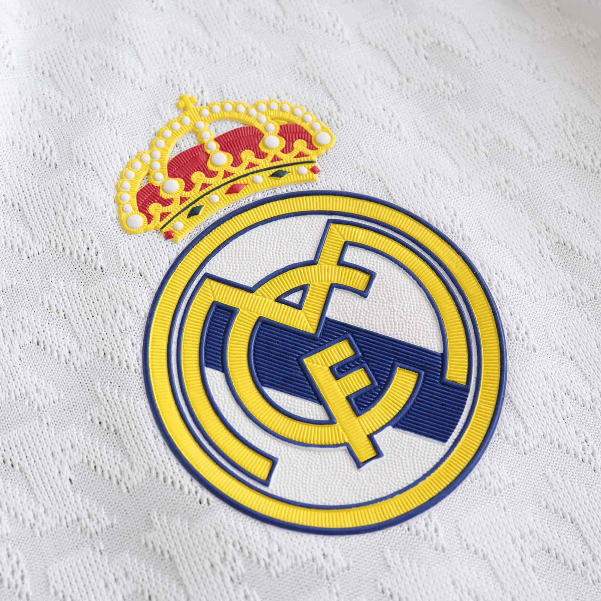 Real Madrid 24-25 Home Long Sleeved