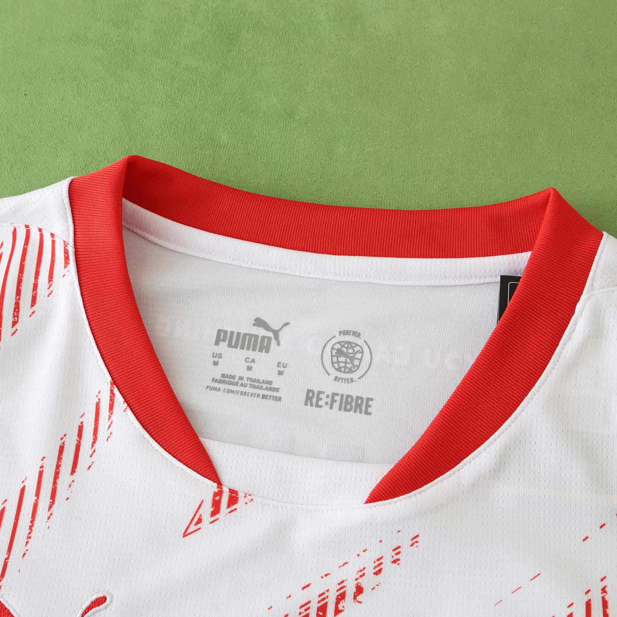 RB Leipzig 24-25 Home