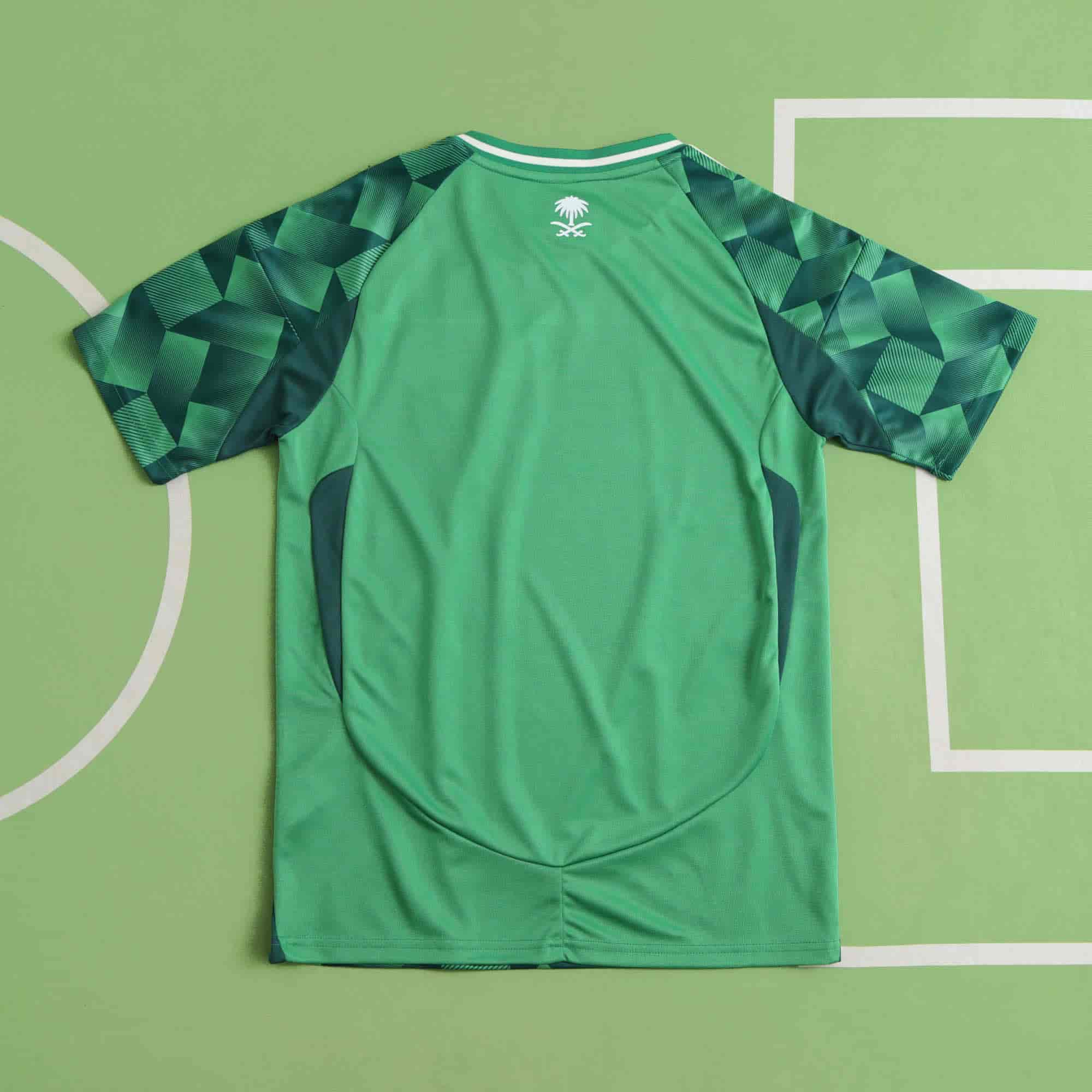 Saudi Arabia 24-25 Home