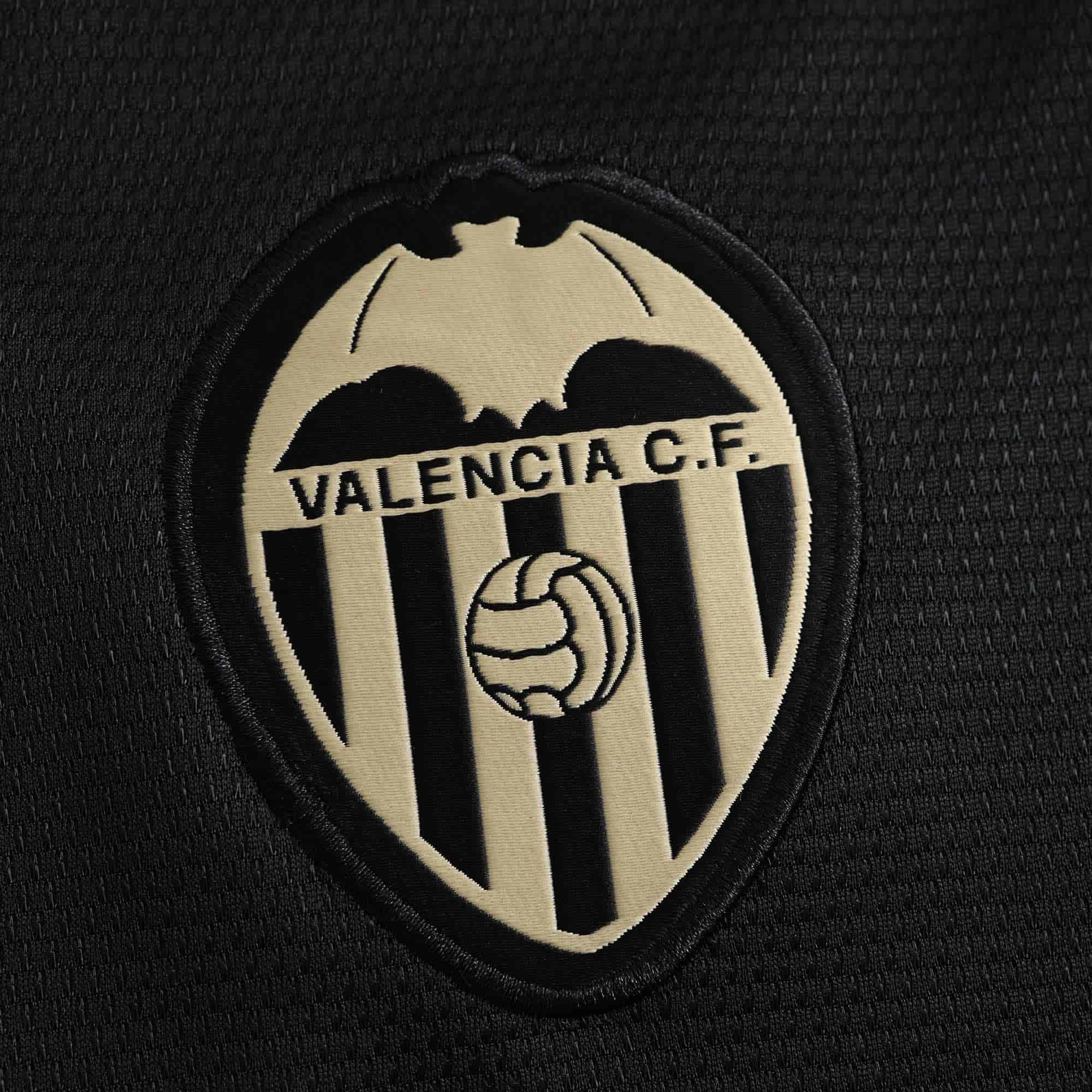 Valencia 24-25 Concept