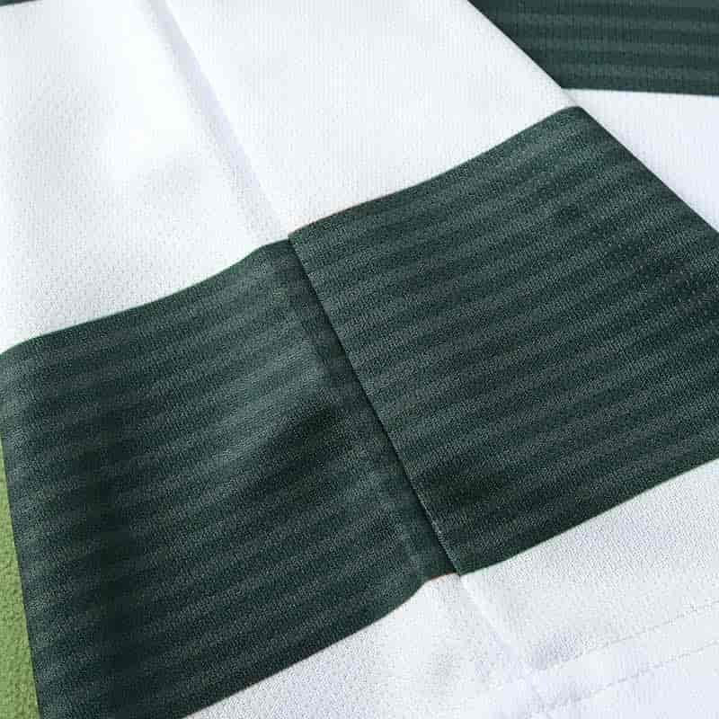 Sporting CP 01-02 Home Retro