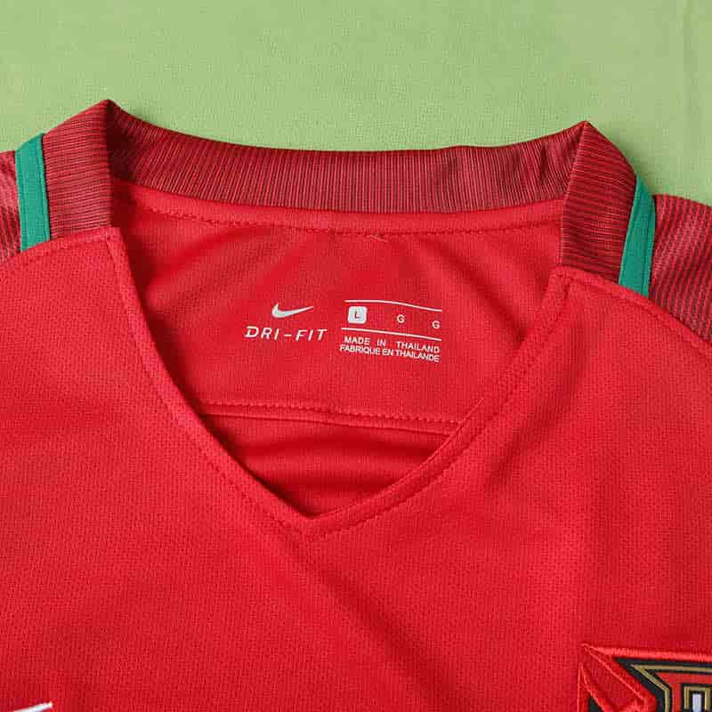 Portugal 16-17 Home Retro