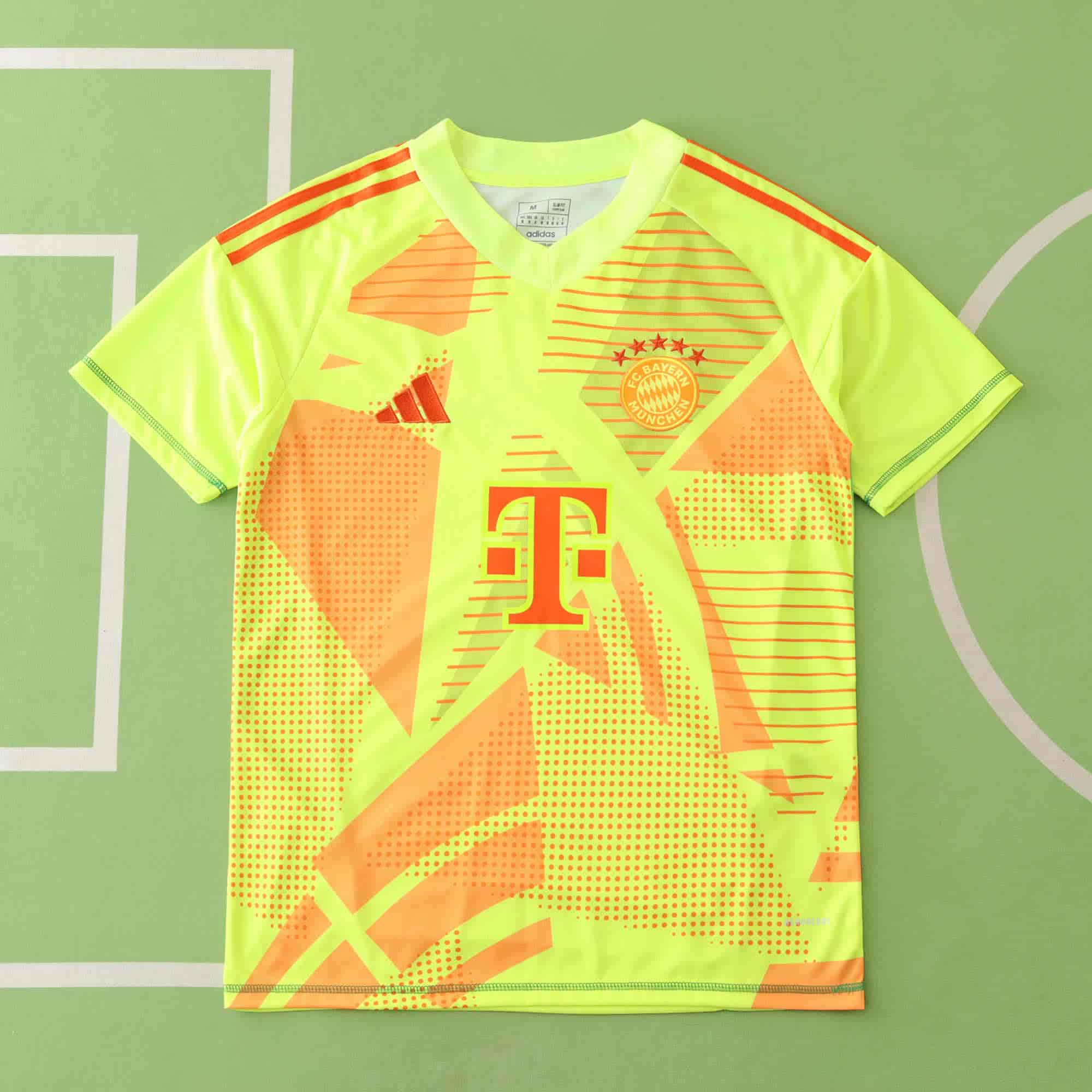 Bayern Munich 24-25 Goalkeeper