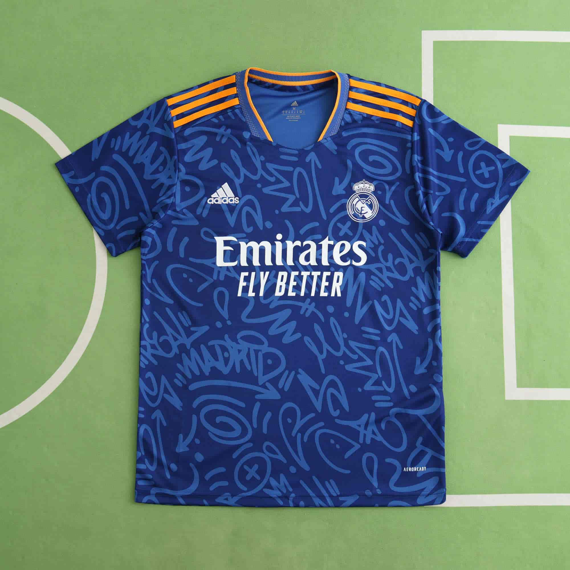 Real Madrid 21-22 Away