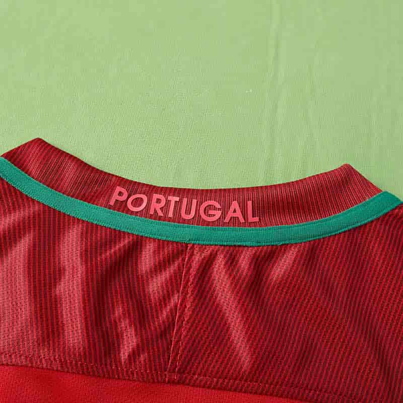 Portugal 16-17 Home Retro