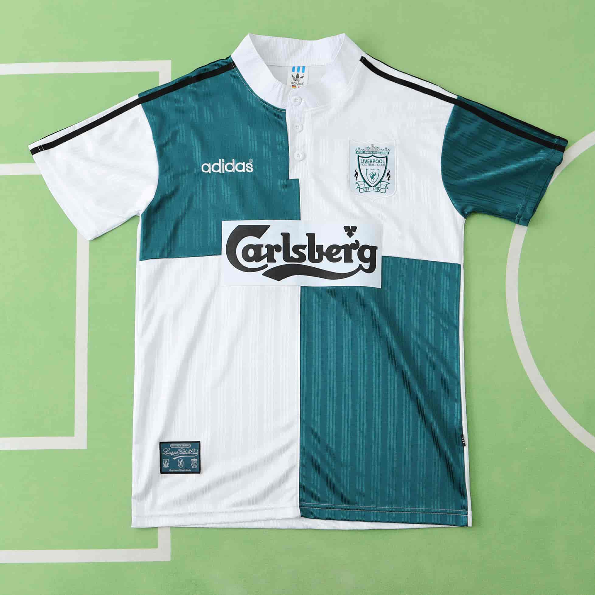 Liverpool 95-96 Away Retro