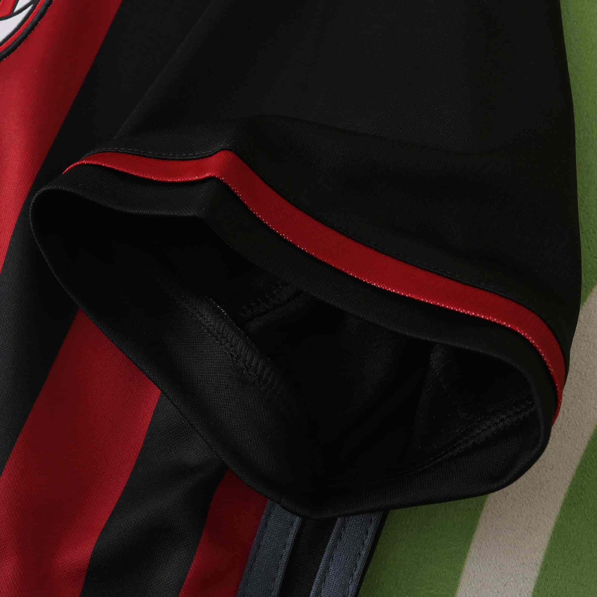 AC Milan 16-17 Home Retro