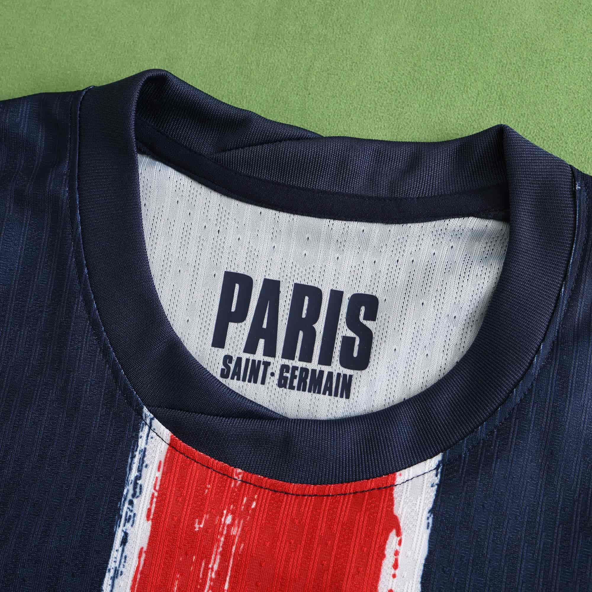 Paris Saint-Germain 24-25 Home