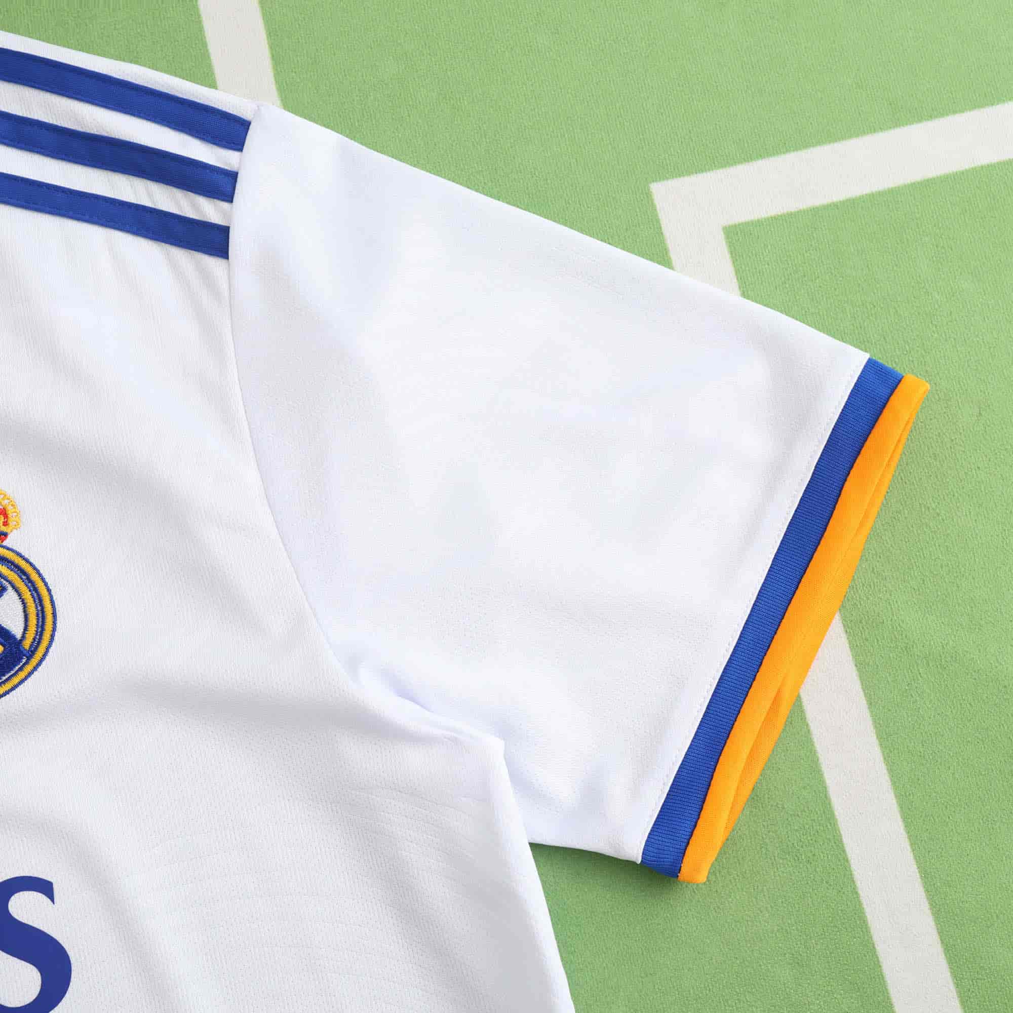 Real Madrid 21-22 Home