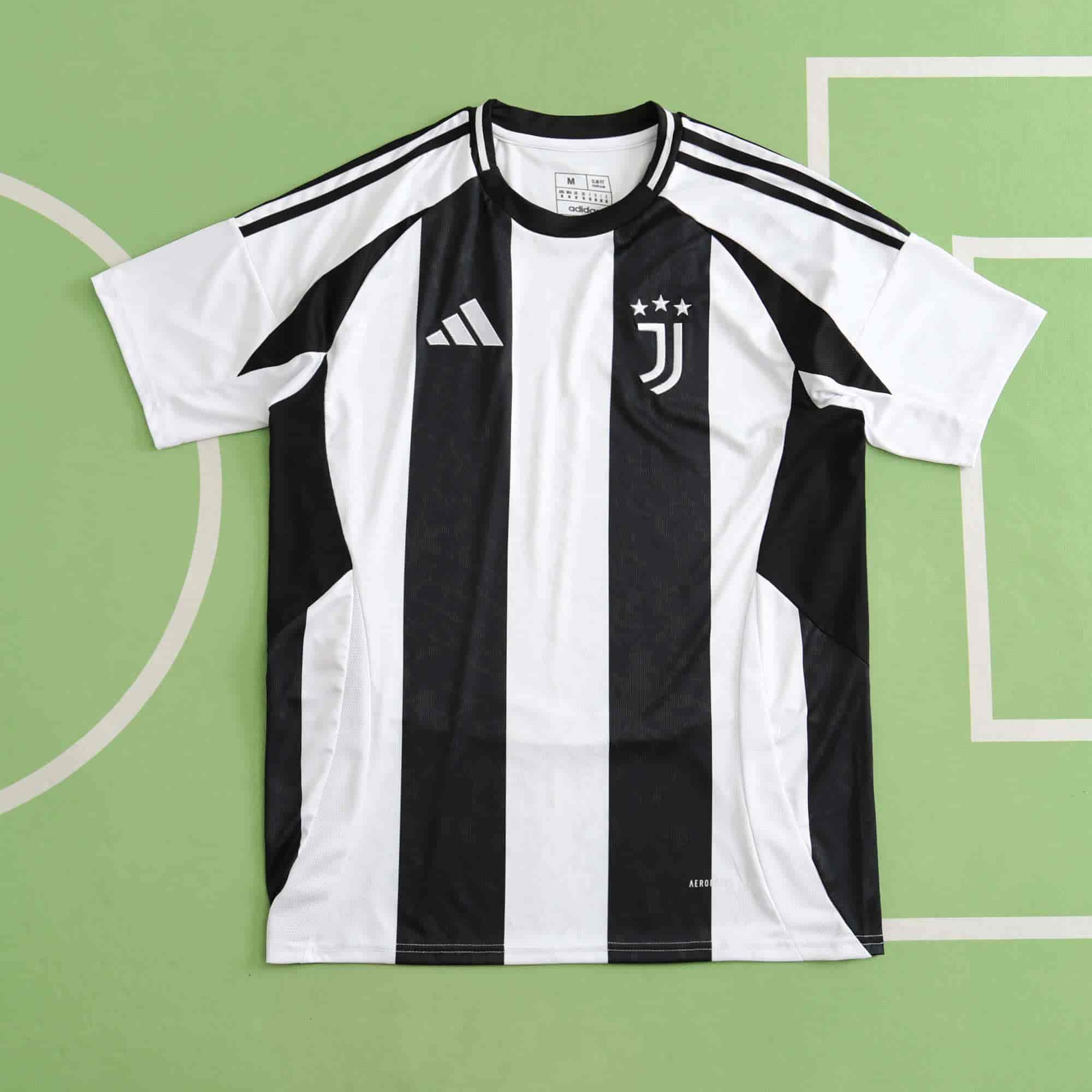 Juventus 24-25 Home