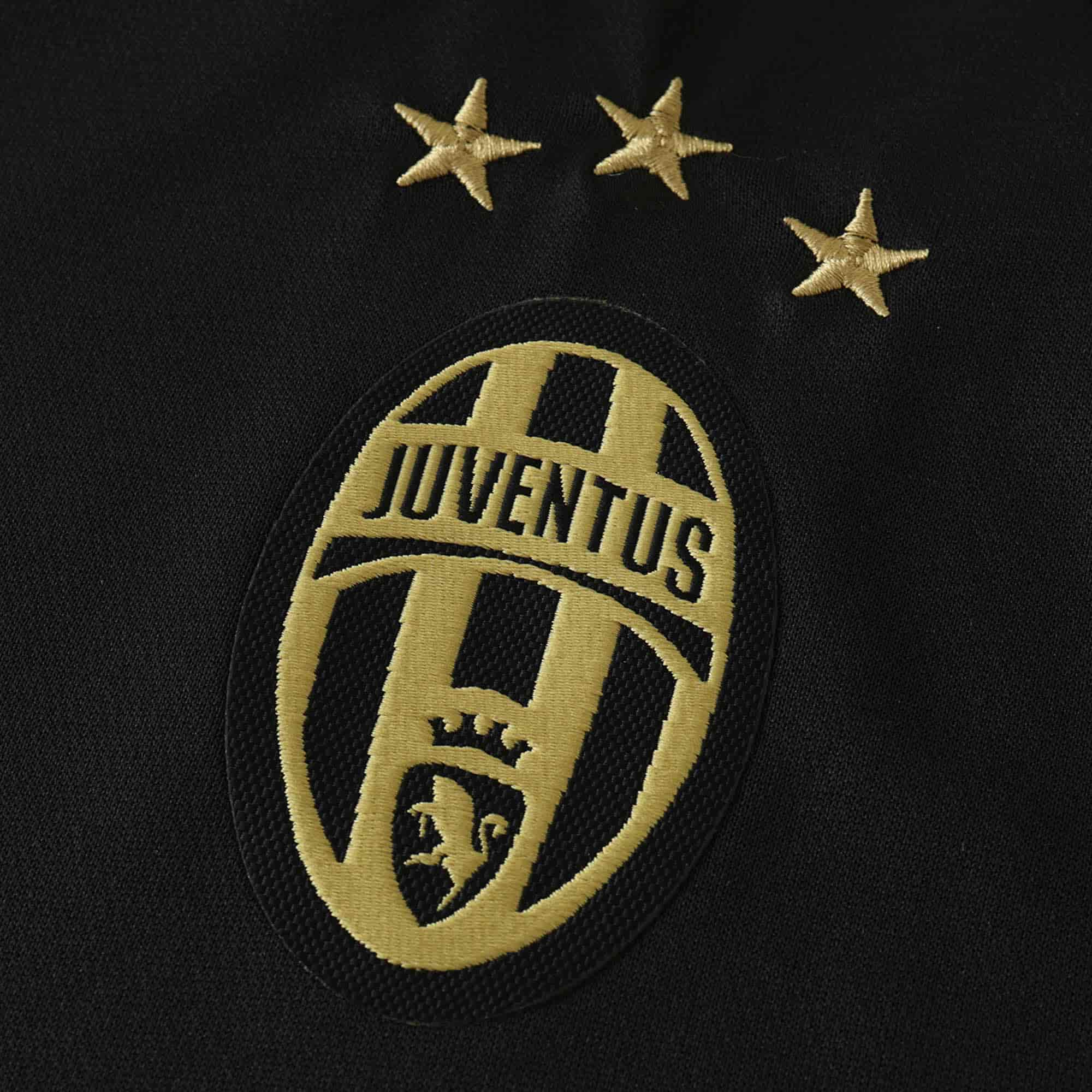 Juventus 15-16 Third Retro