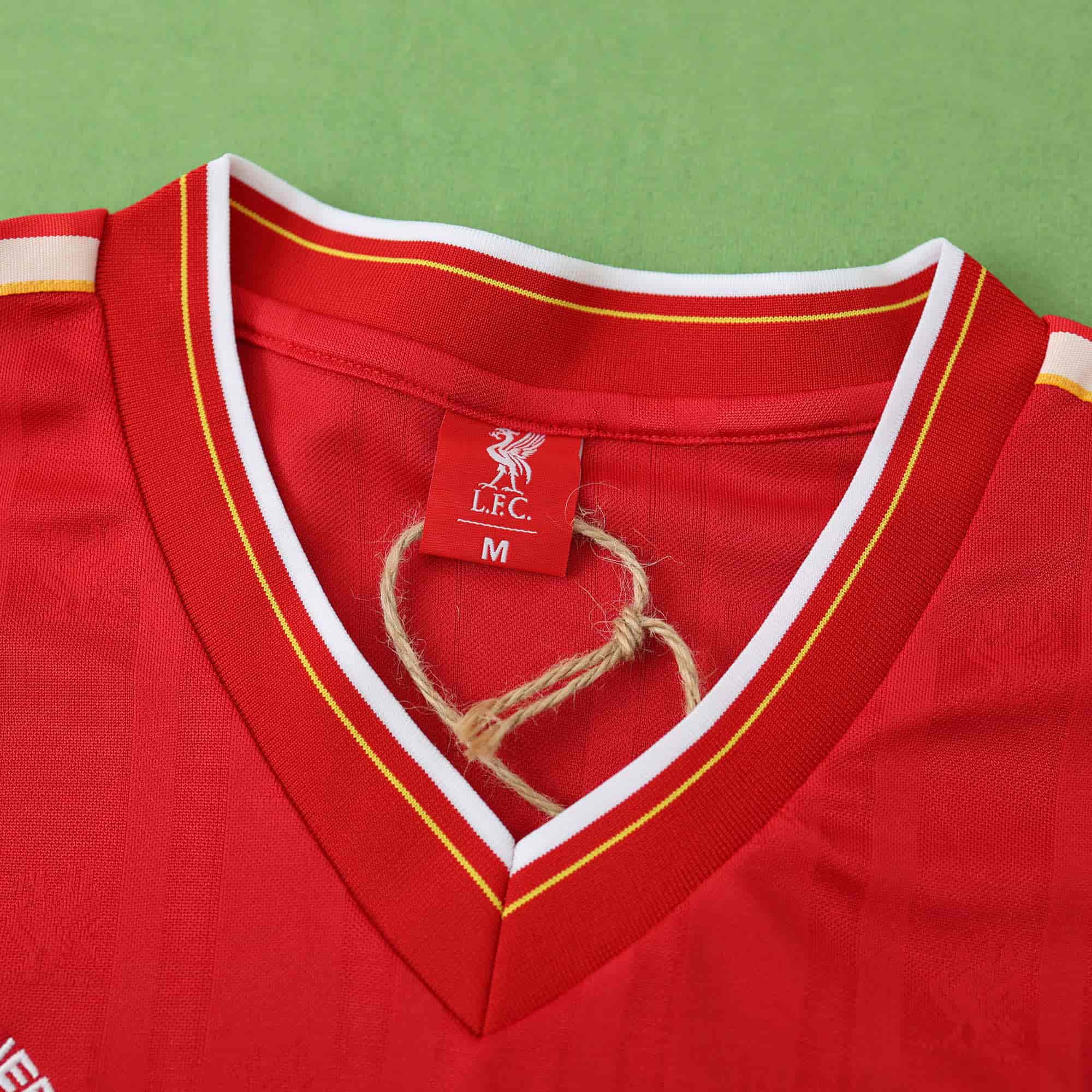 Liverpool 85-86 Home Retro