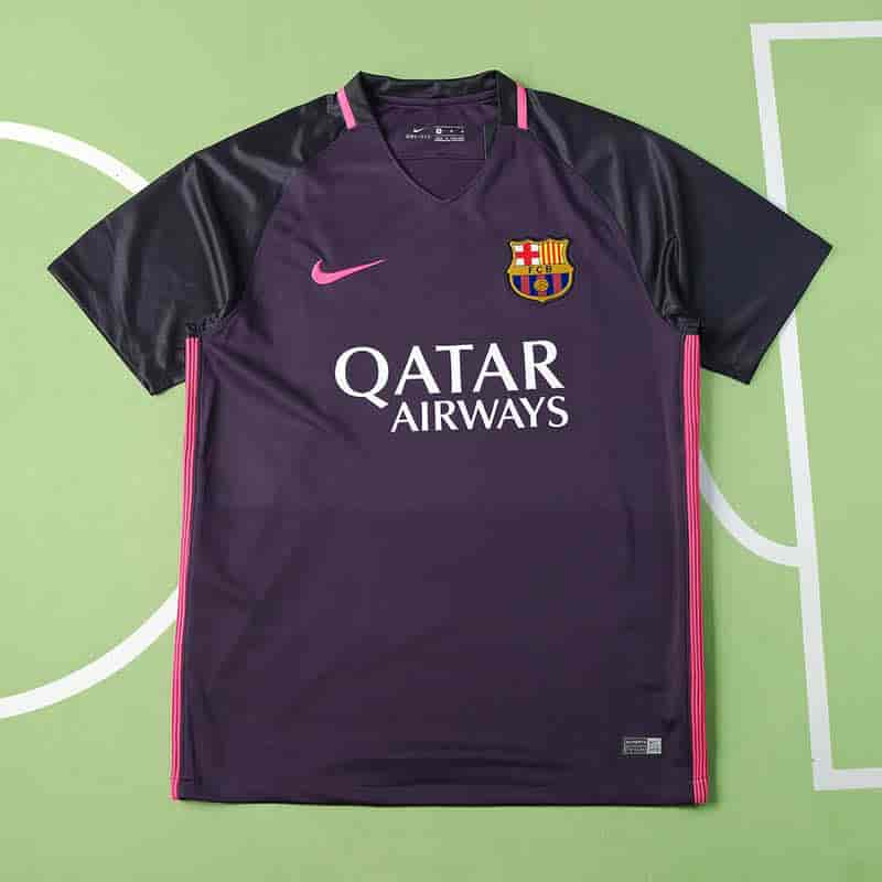 FC Barcelona 16-17 Away Retro