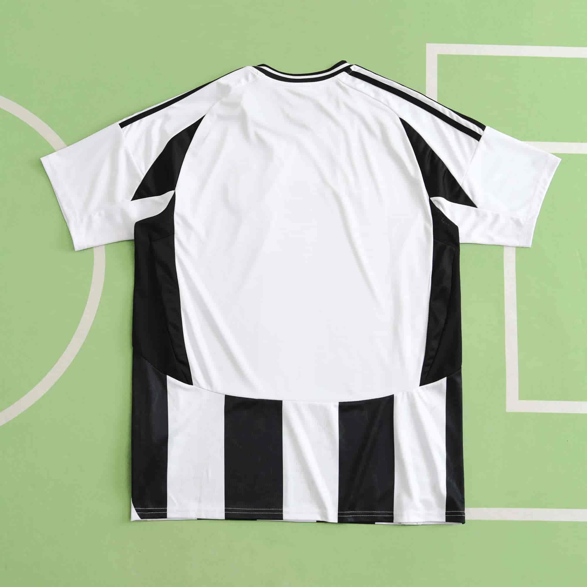 Juventus 24-25 Home