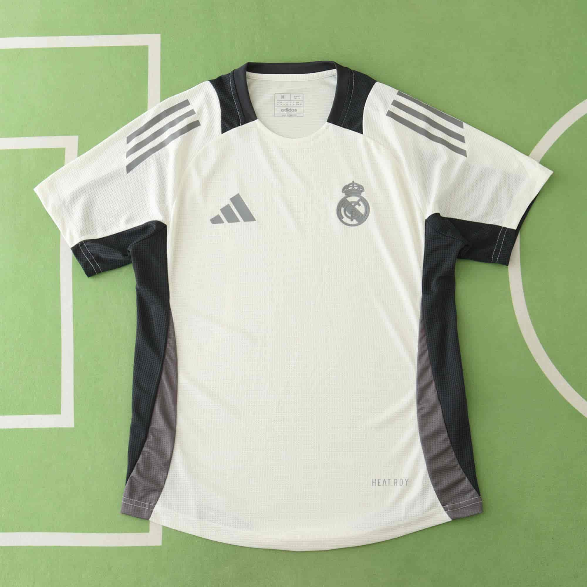 Real Madrid 24-25 Concept