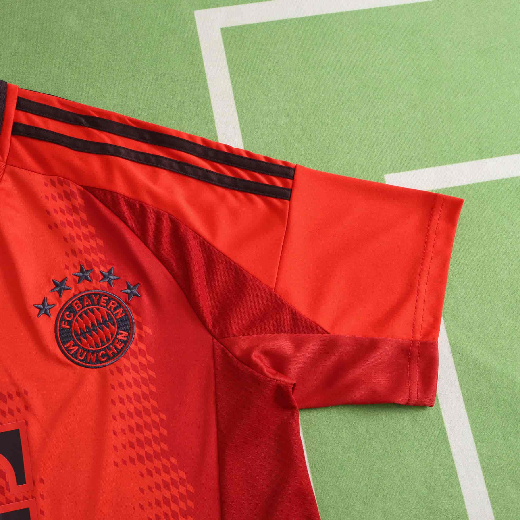 Bayern Munich 24-25 Home