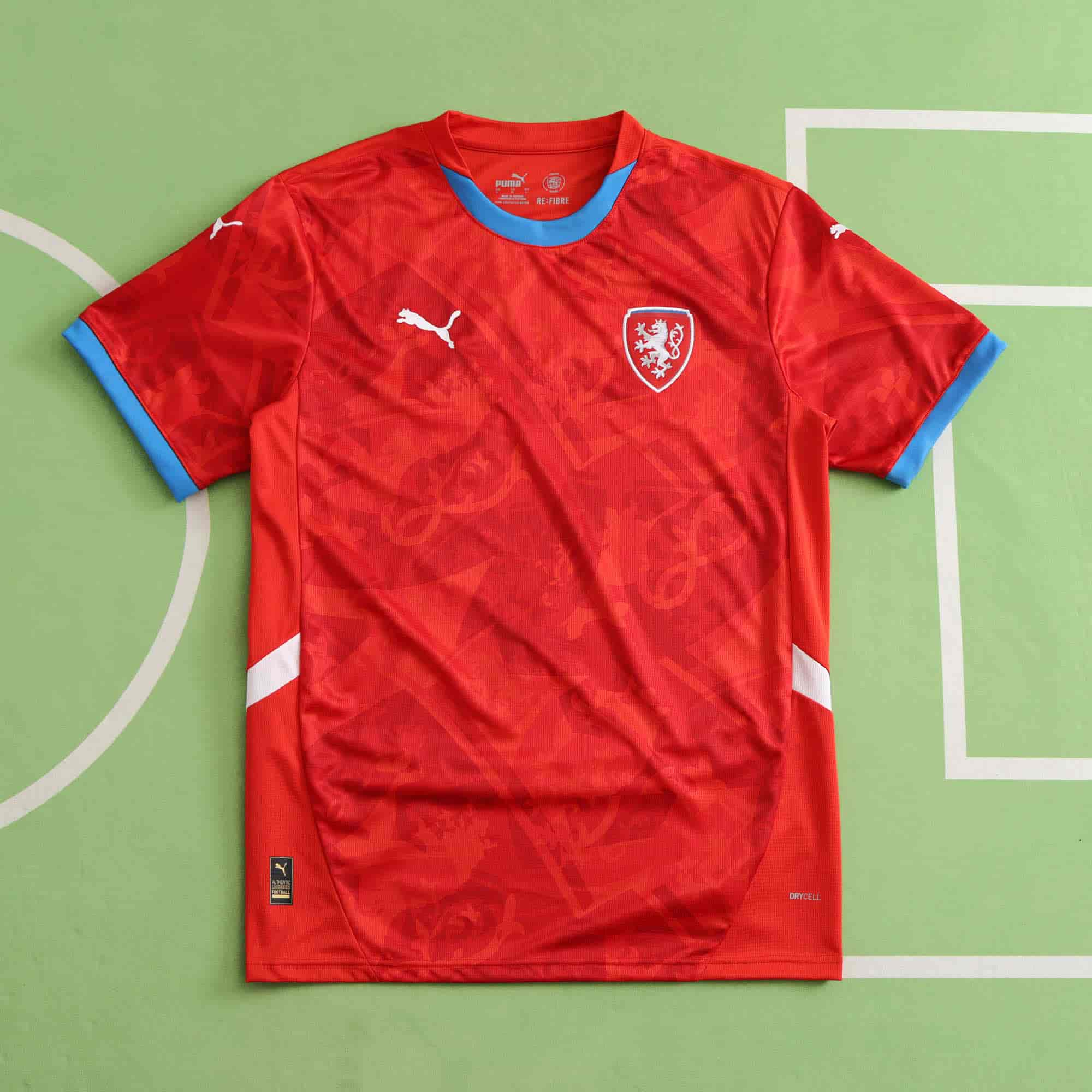 Czech Republic 24-25 Home