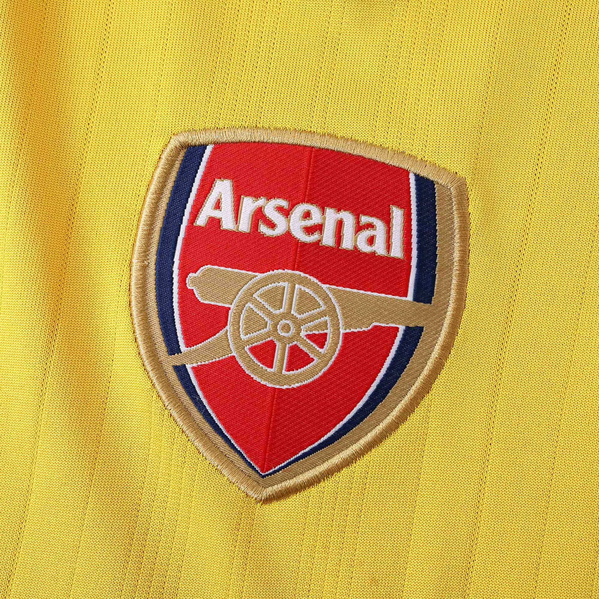 Arsenal 05-06 Away Retro