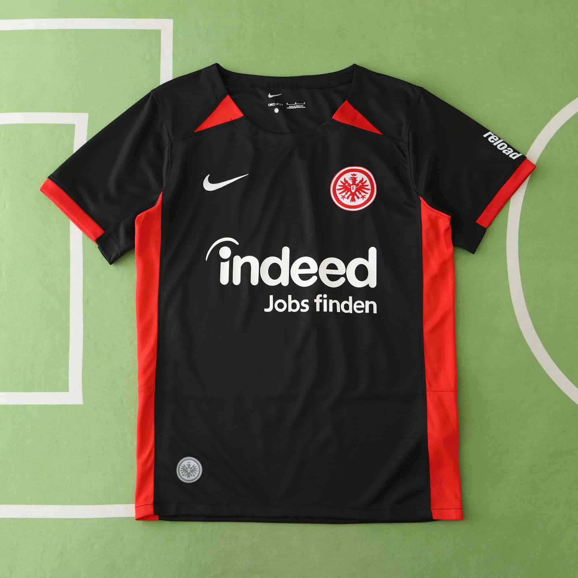 Eintracht Frankfurt 24-25 Away