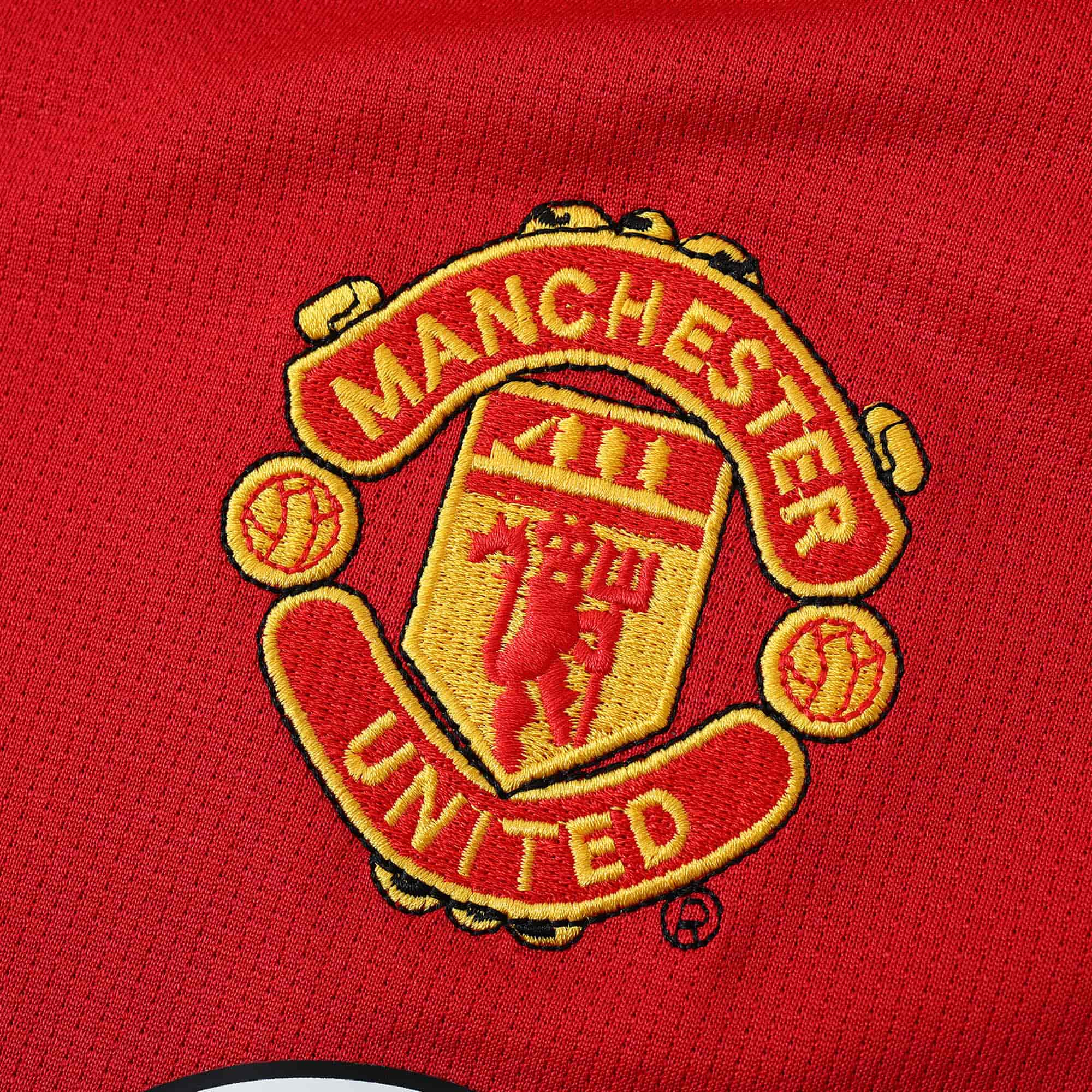 Manchester United 04-05 Home Retro