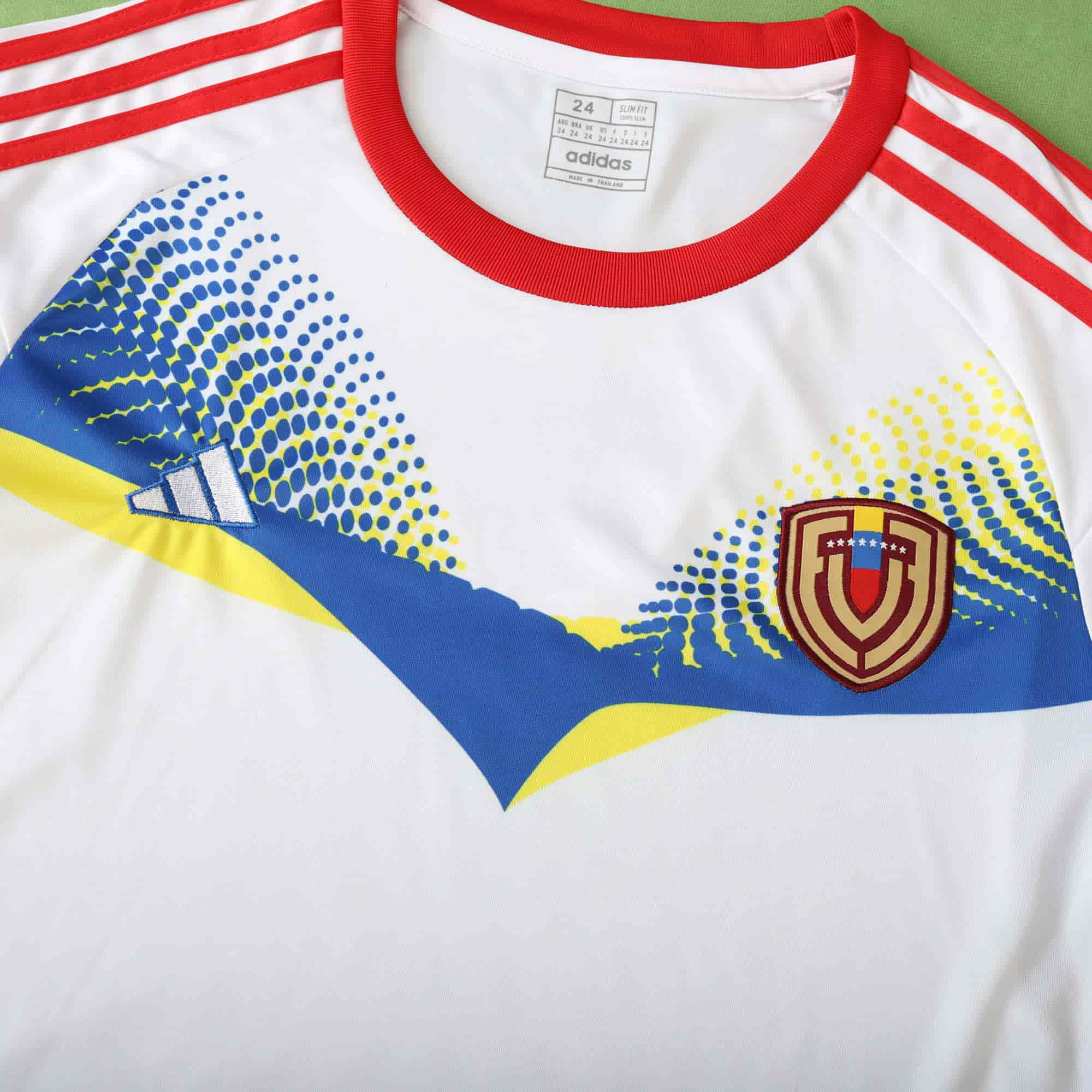 Venezuela 24-25 Away Kids