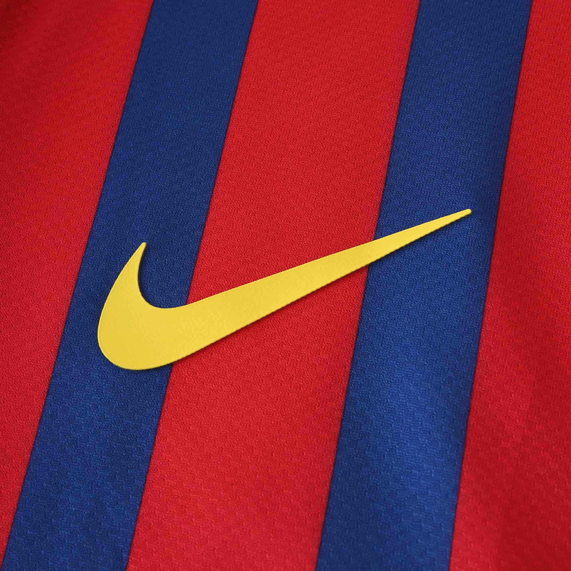 FC Barcelona 11-12 Home Retro