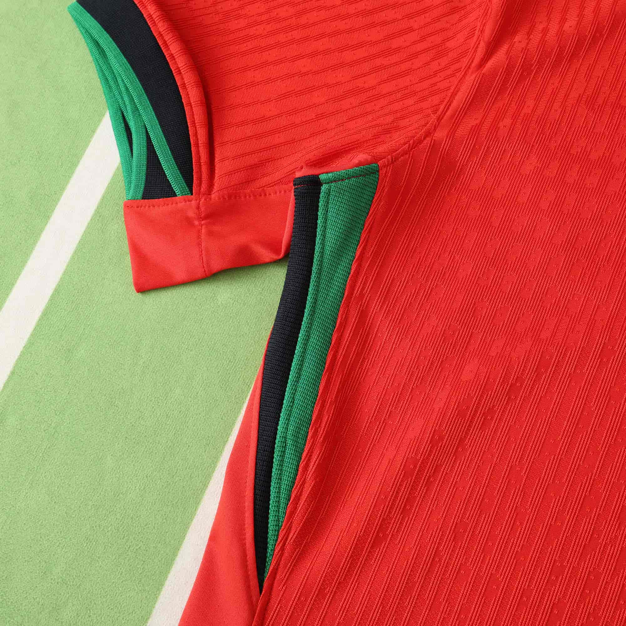 Portugal 24-25 Home