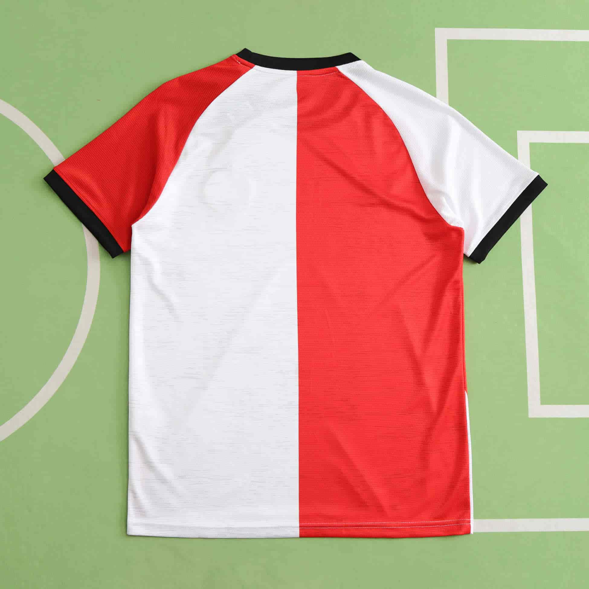 Feyenoord 24-25 Home