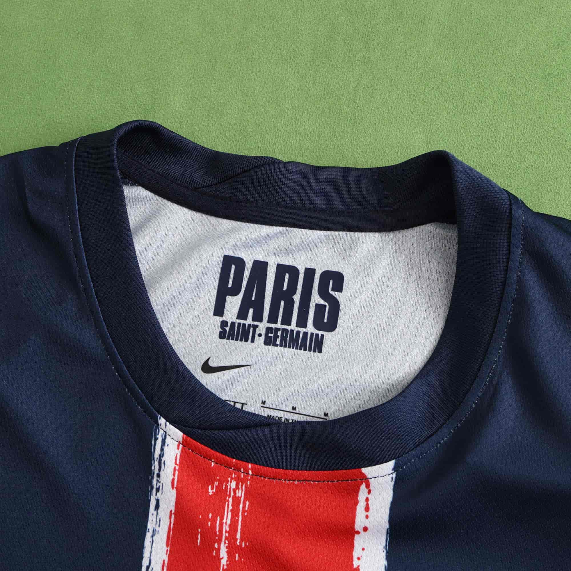 Paris Saint-Germain 24-25 Home