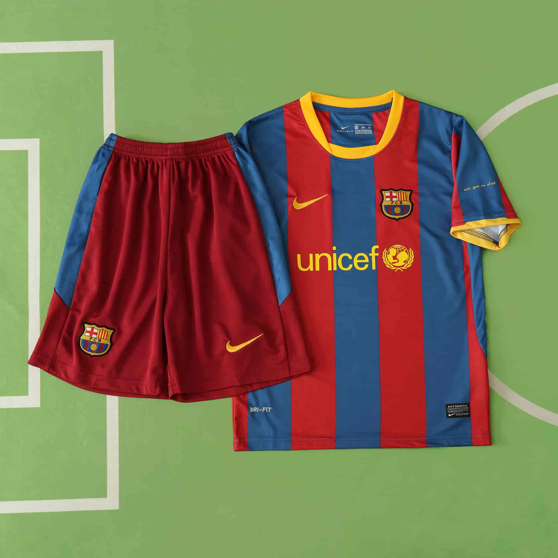 FC Barcelona 10-11 Home Retro Kids