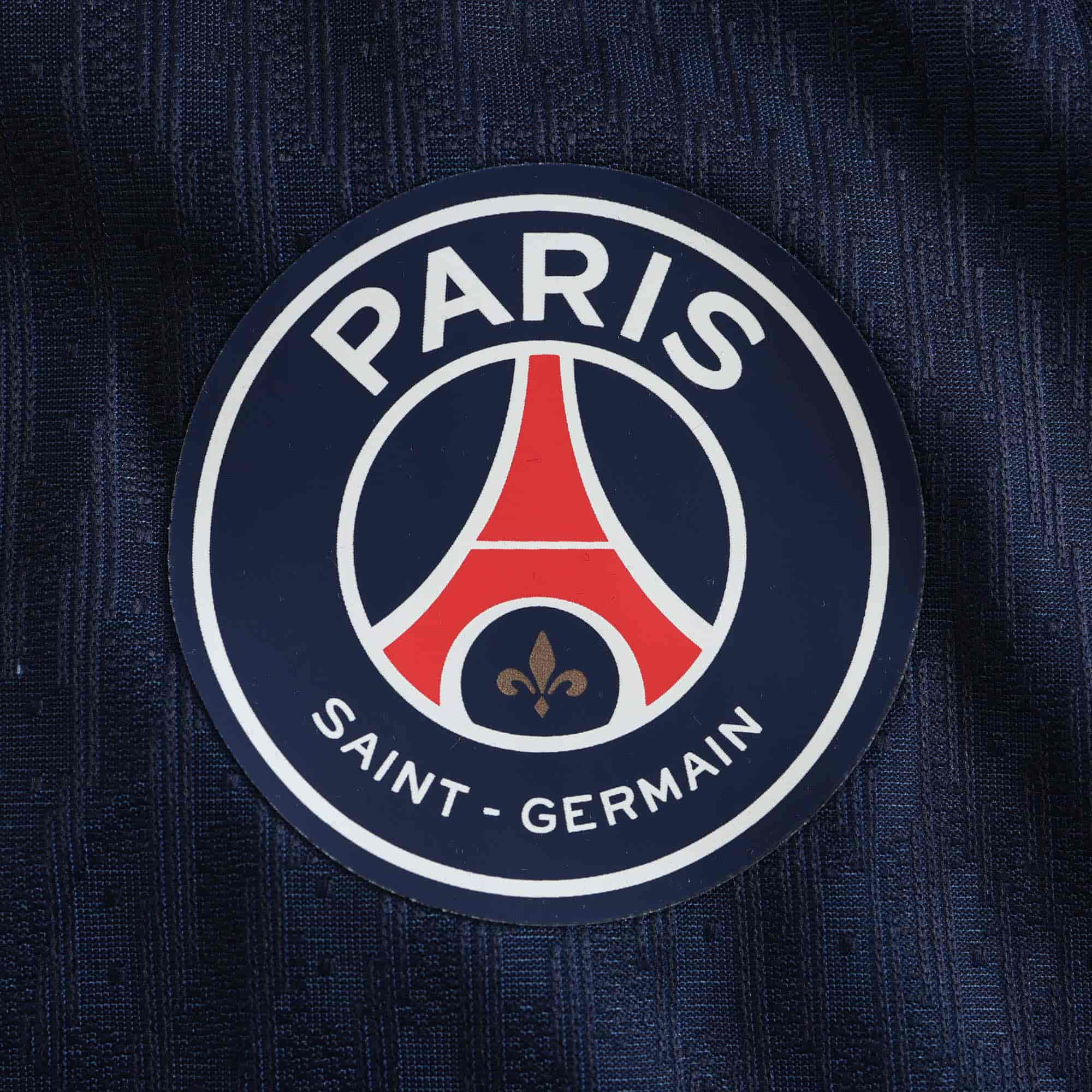 Paris Saint-Germain 24-25 Home