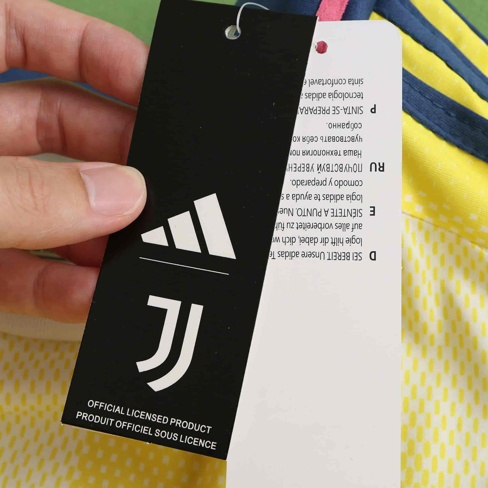 Juventus 24-25 Away