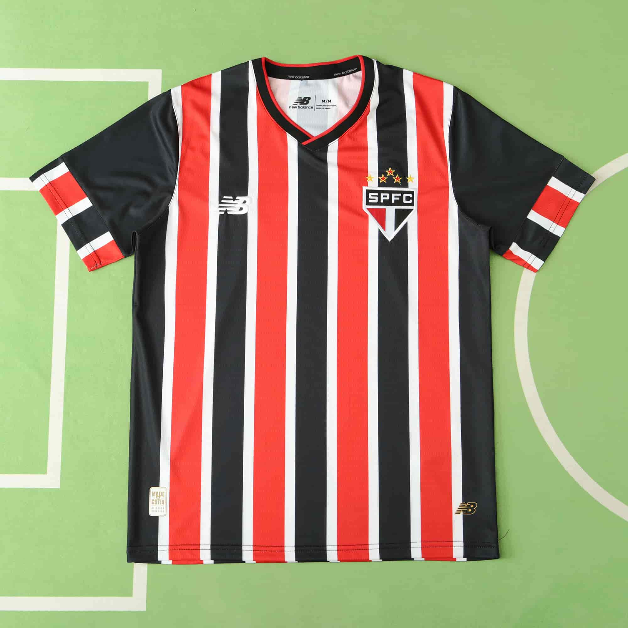 Sao Paulo 24-25 Away