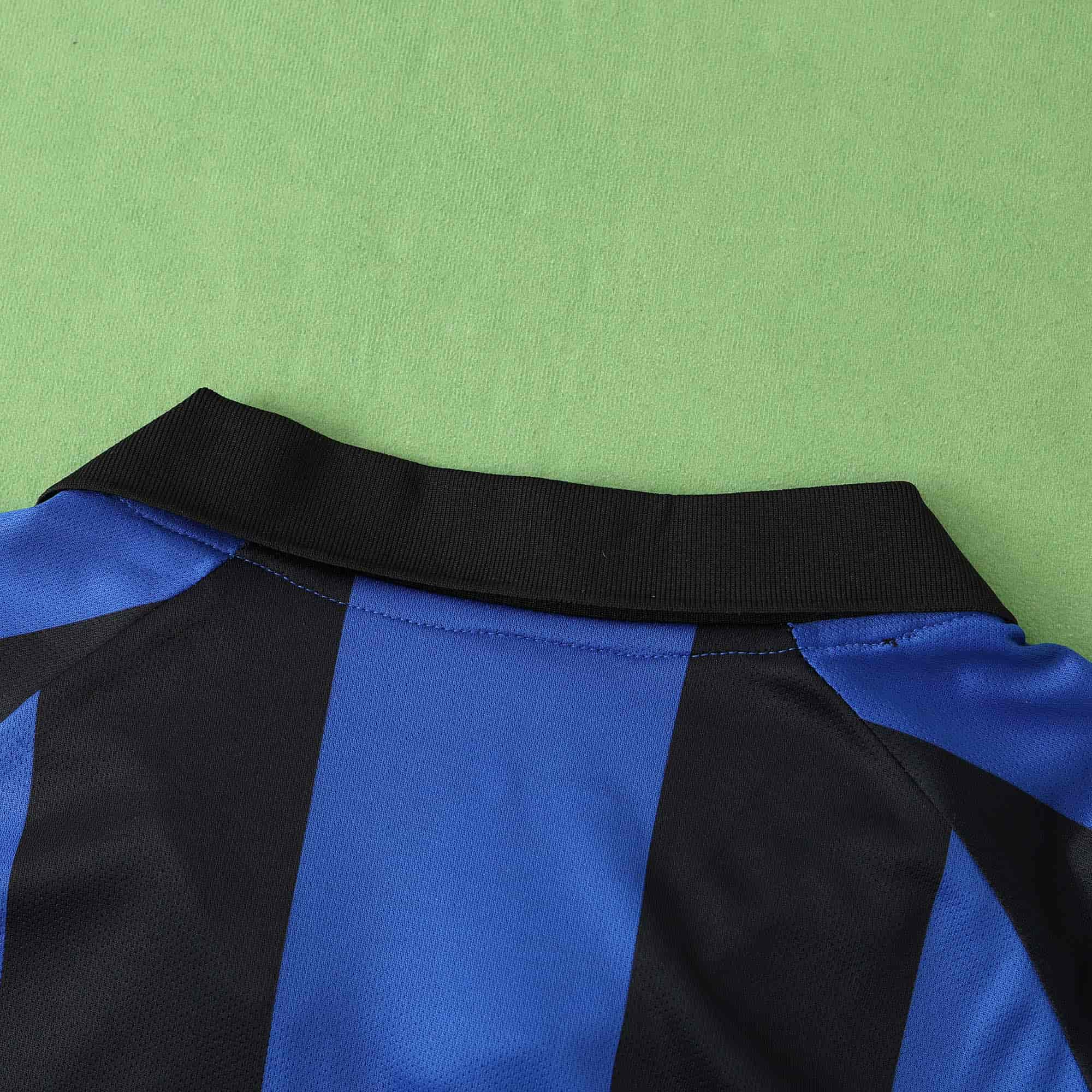 Inter Milan 01-02 Home Retro