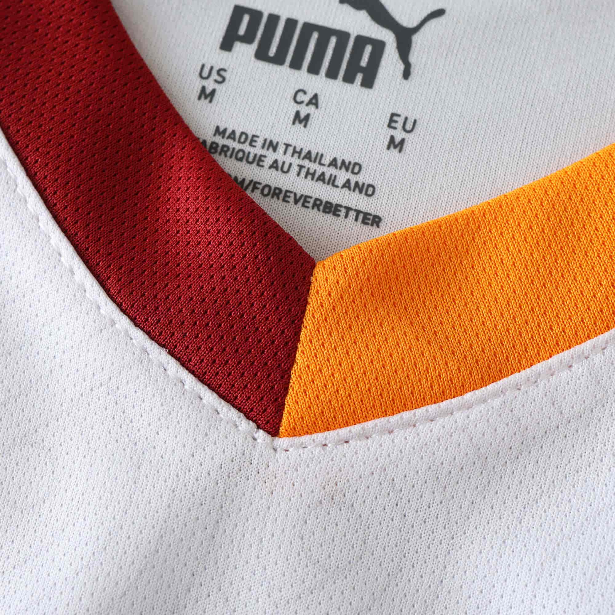 Galatasaray 24-25 Away